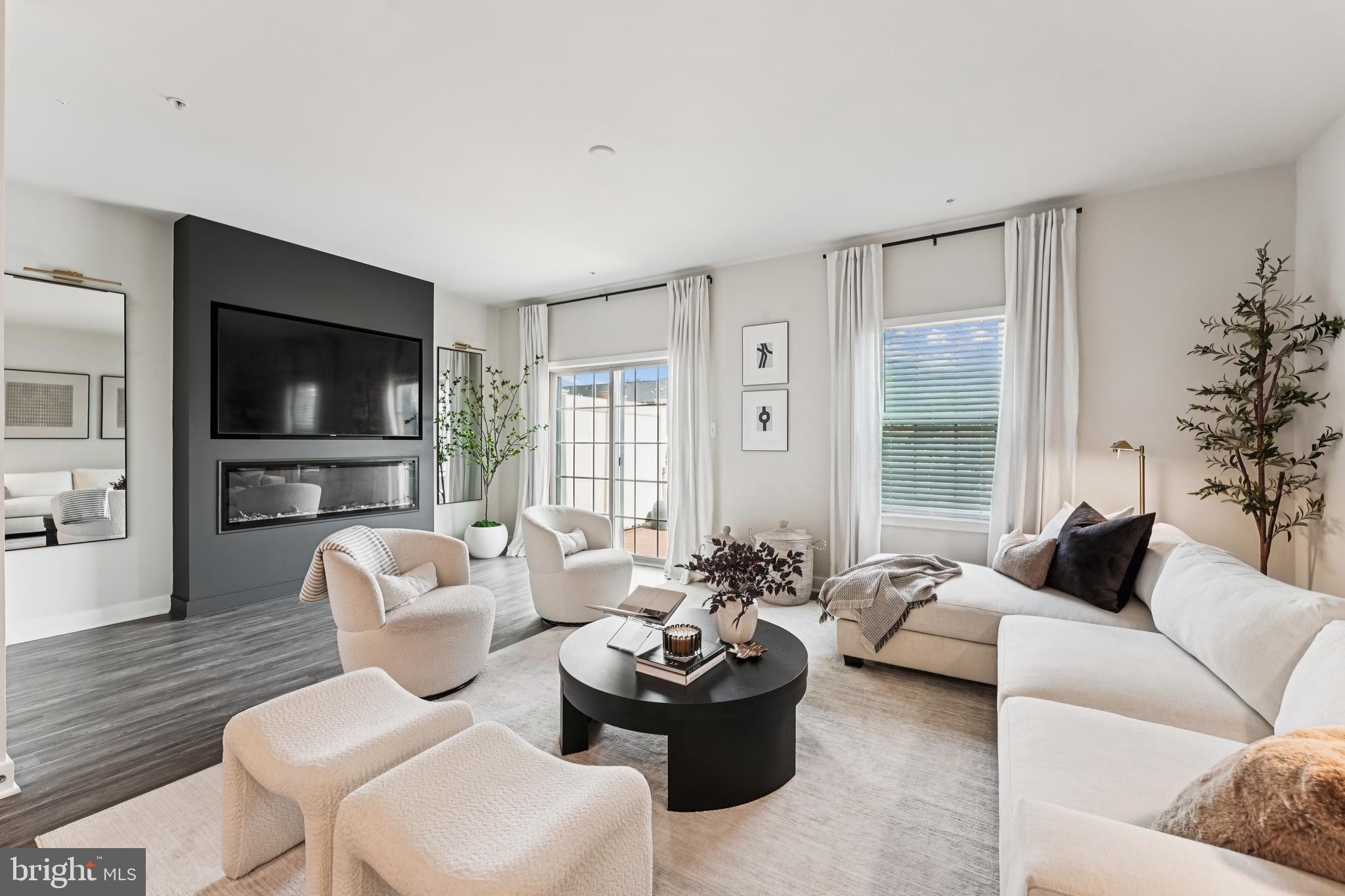 SIGNATURE CLUB - Residential