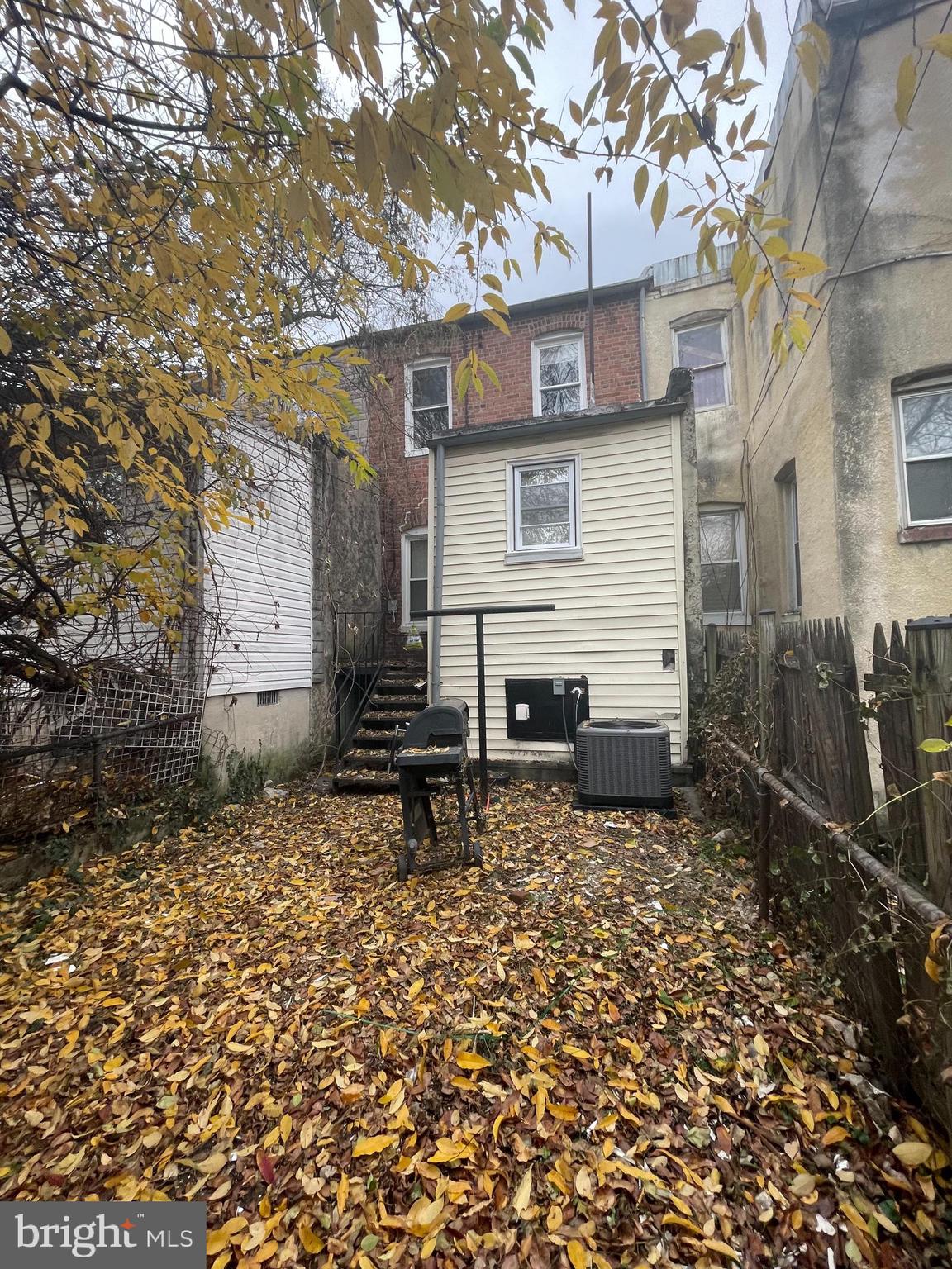 EAST BALTIMORE MIDWAY - Residential Lease