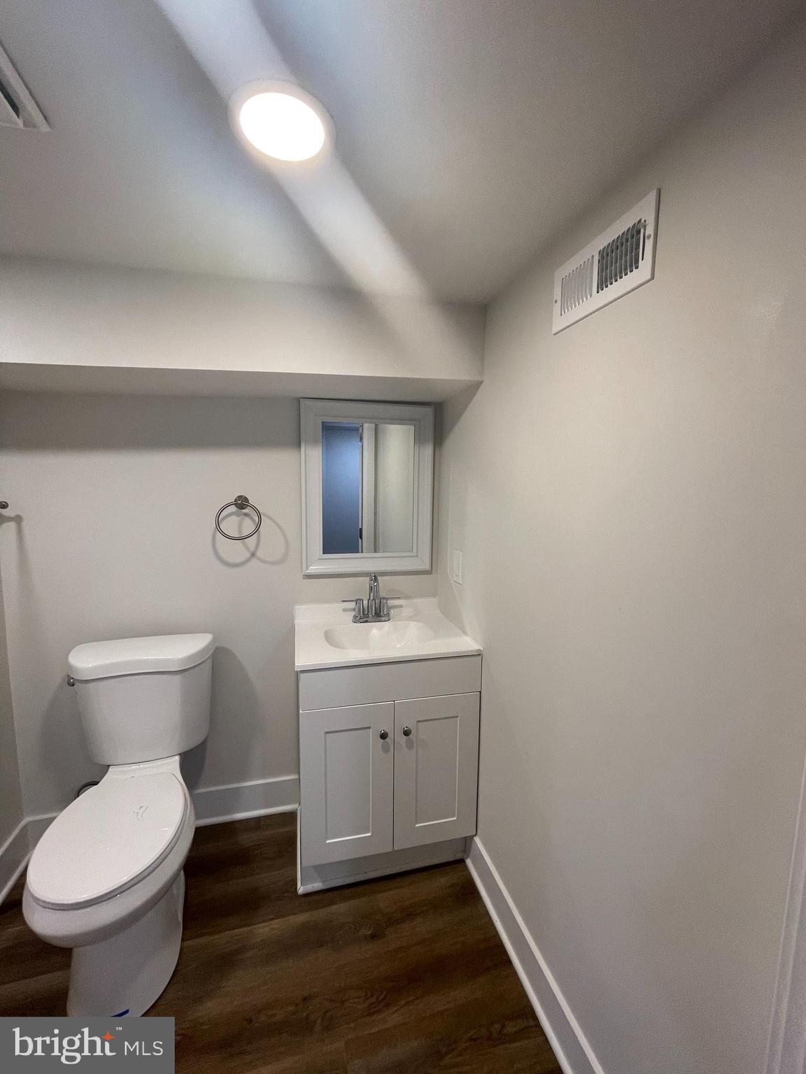 EAST BALTIMORE MIDWAY - Residential Lease