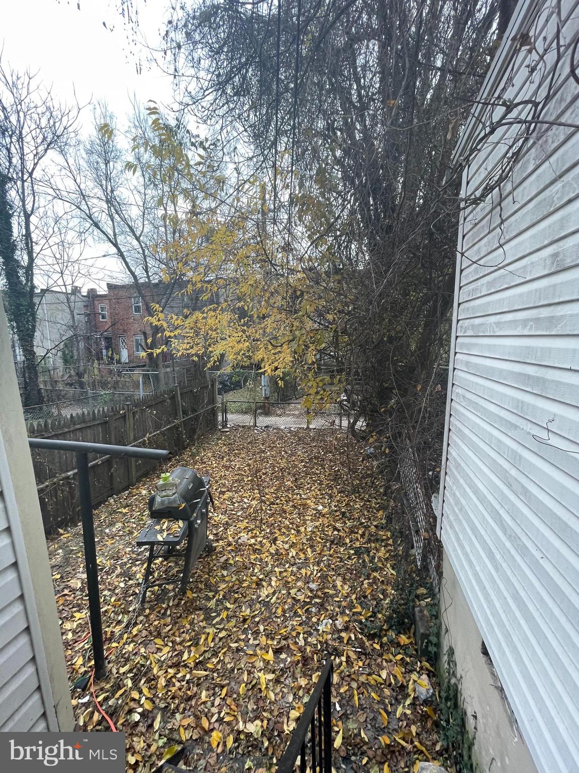 EAST BALTIMORE MIDWAY - Residential Lease