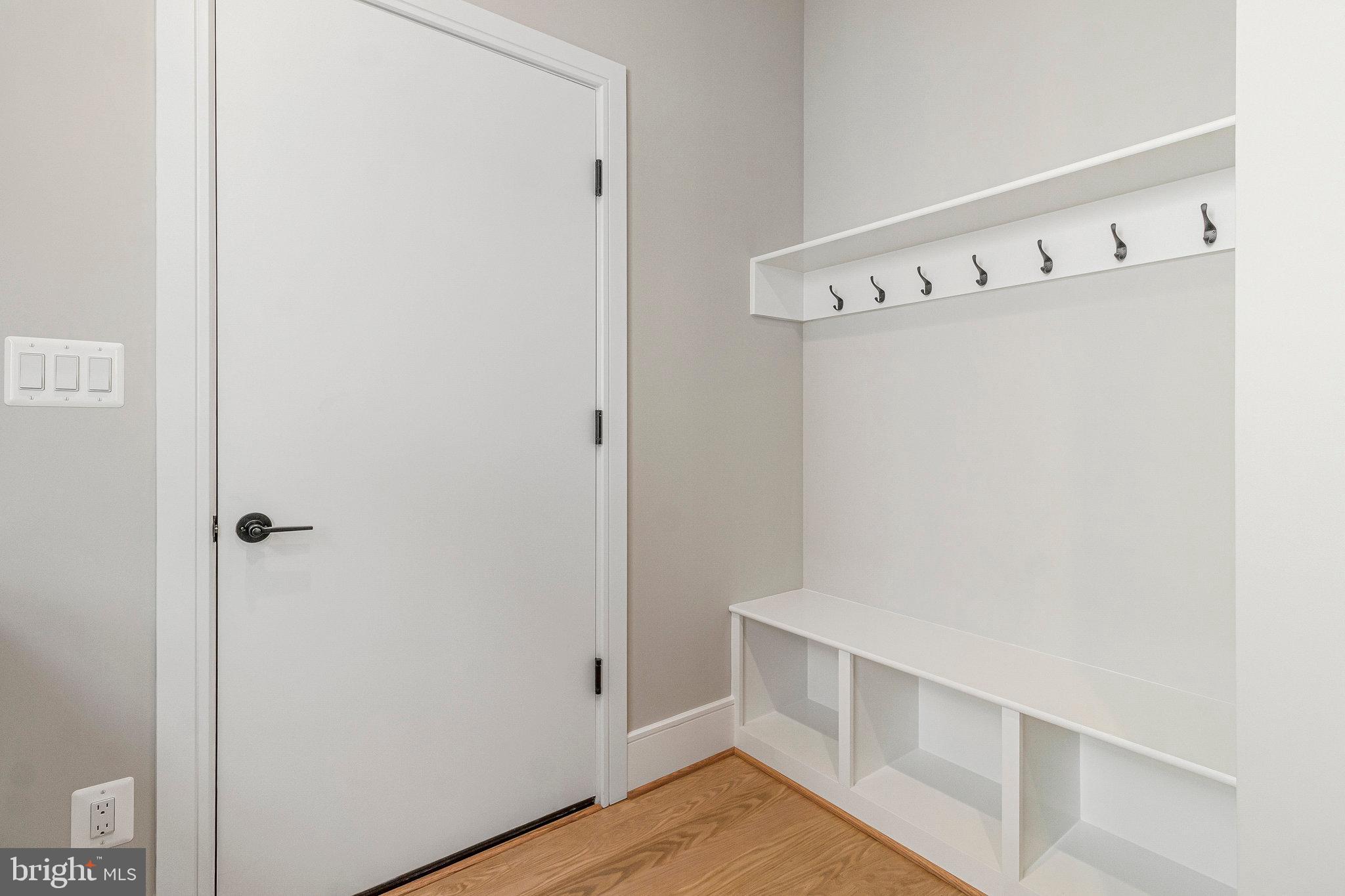 BRILYN PARK - Residential