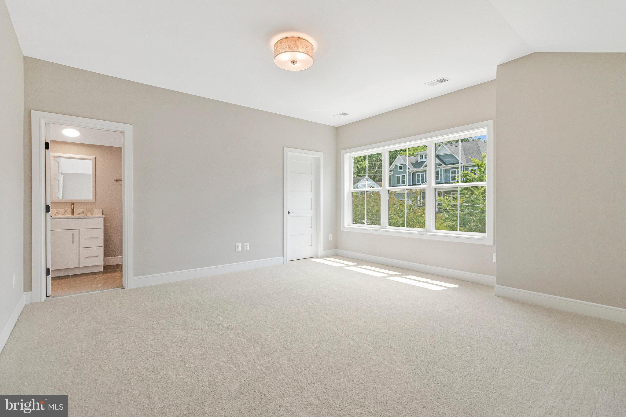 BRILYN PARK - Residential