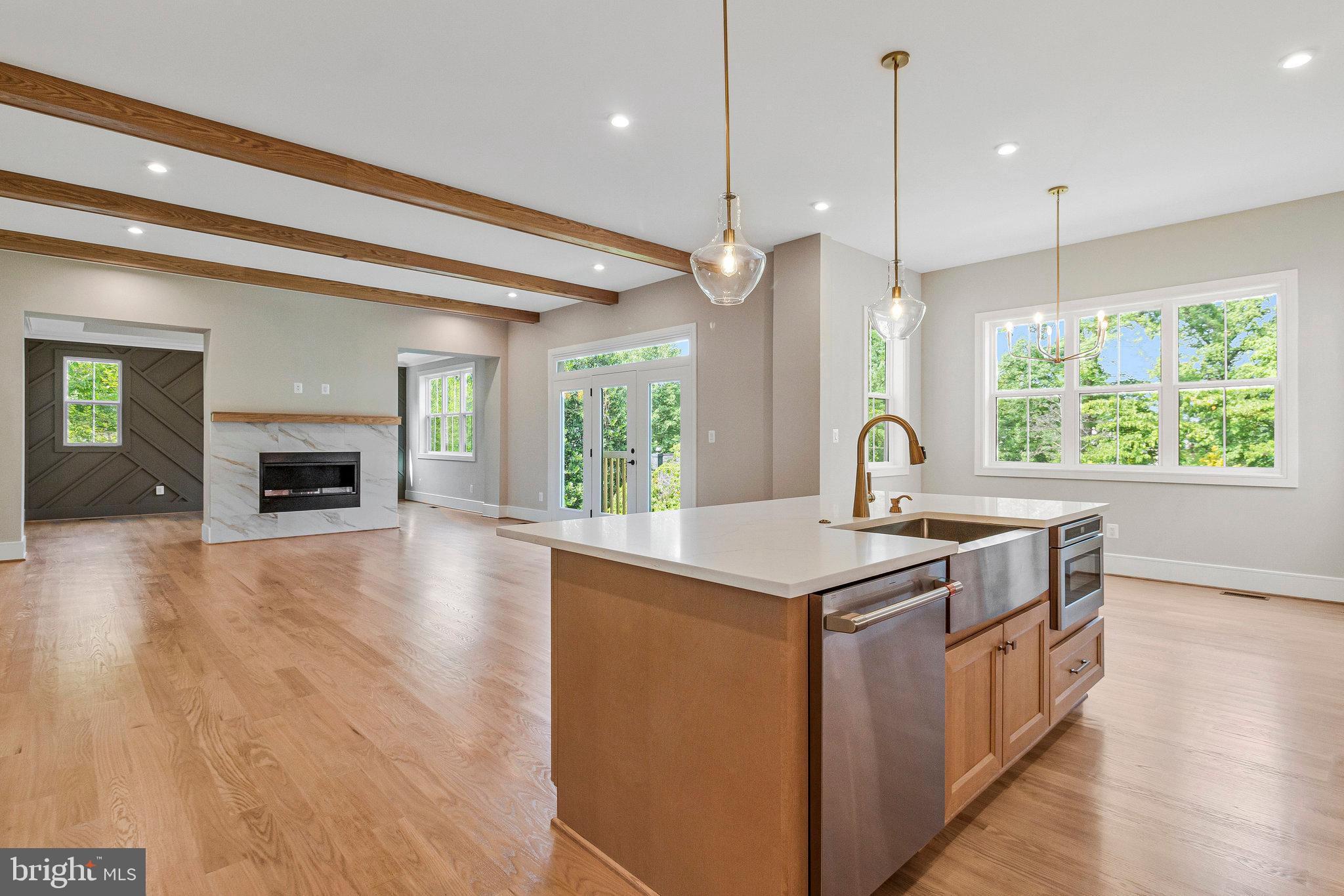 BRILYN PARK - Residential