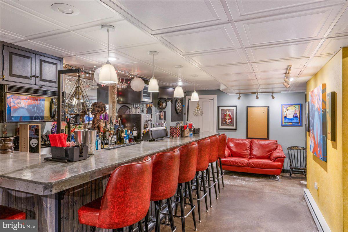 DOYLESTOWN - Residential