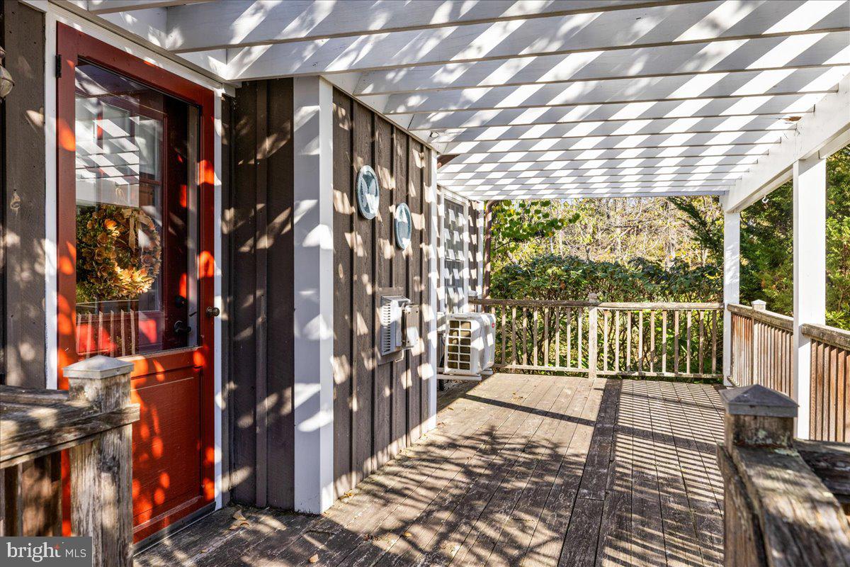 DOYLESTOWN - Residential