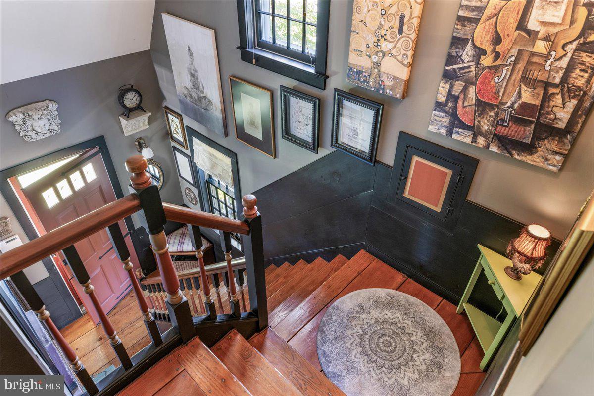 DOYLESTOWN - Residential