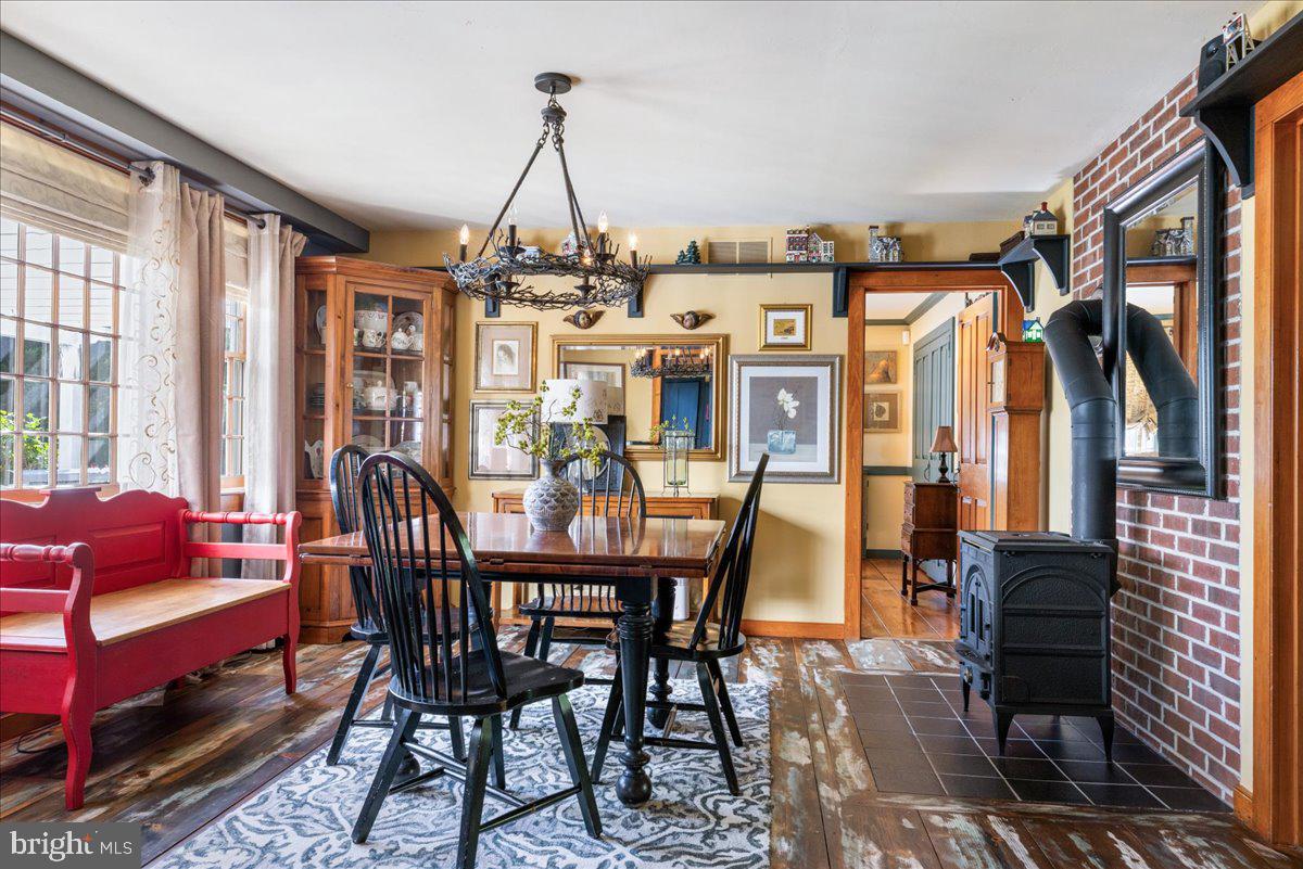 DOYLESTOWN - Residential