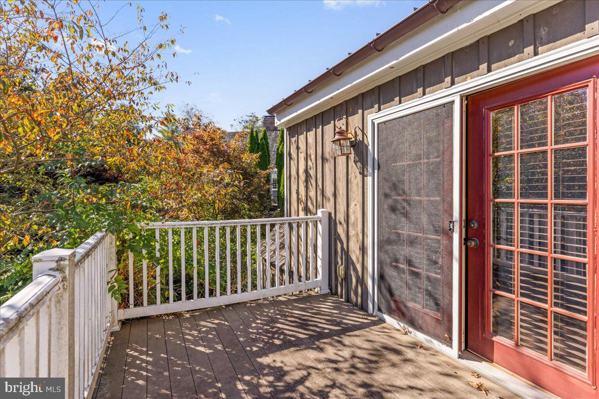 DOYLESTOWN - Residential