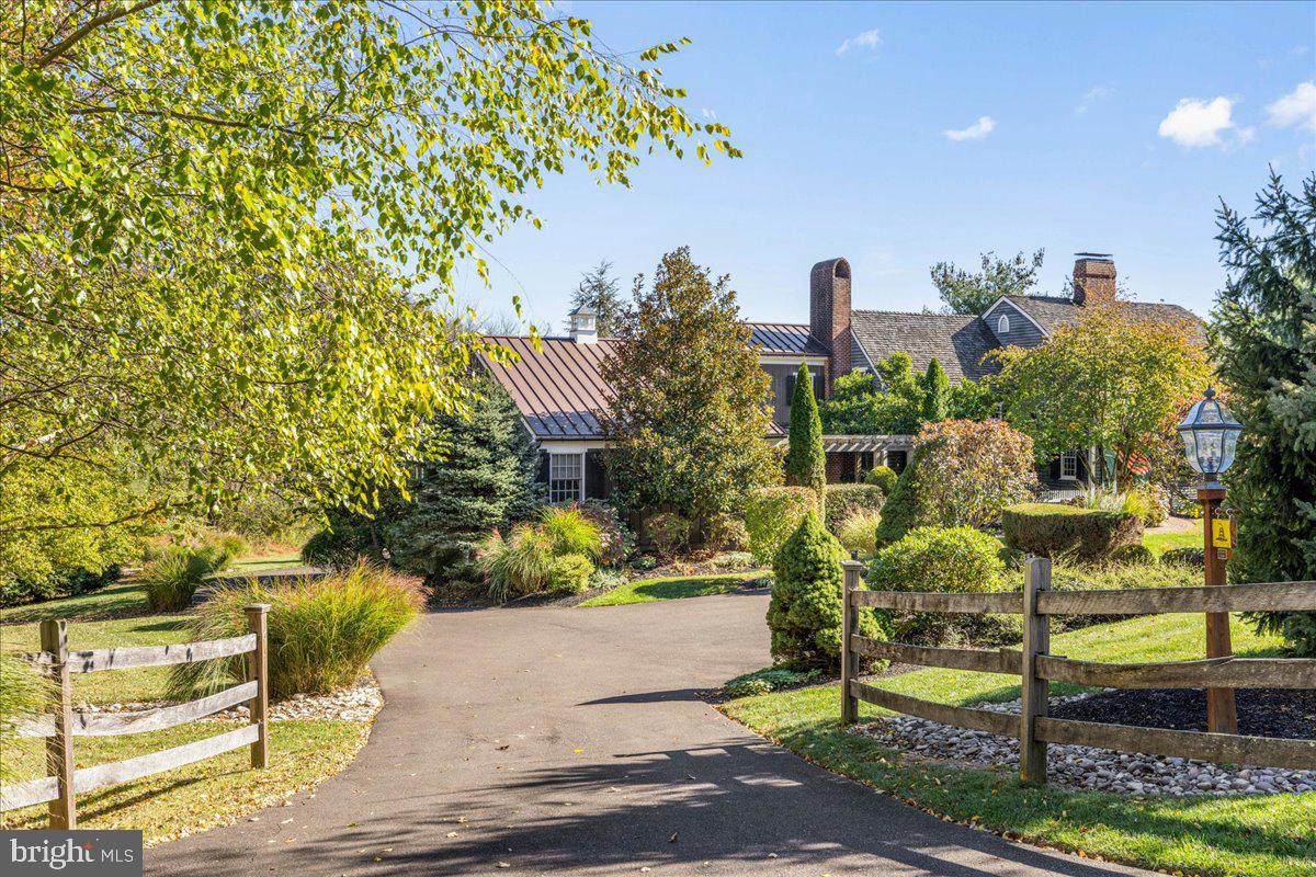 DOYLESTOWN - Residential