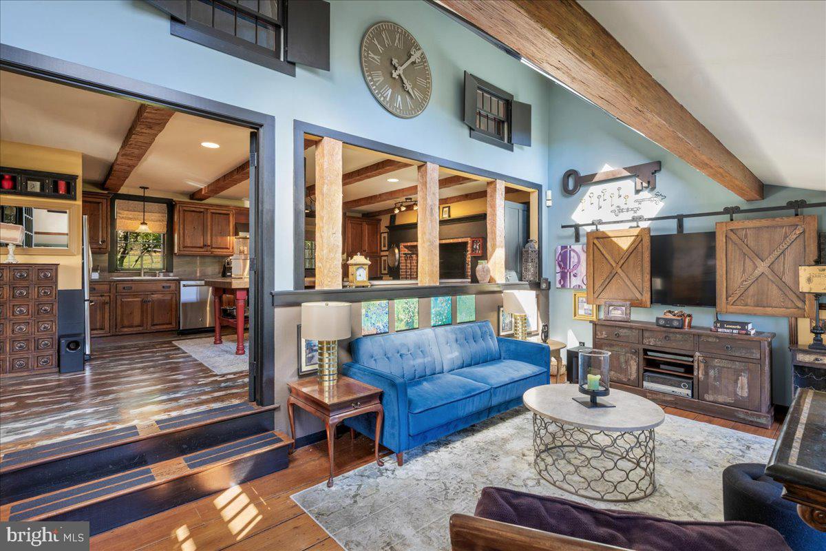 DOYLESTOWN - Residential