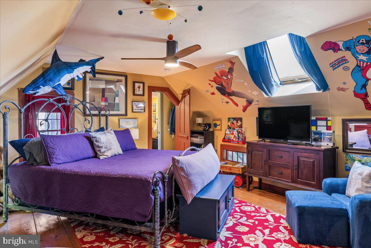 DOYLESTOWN - Residential