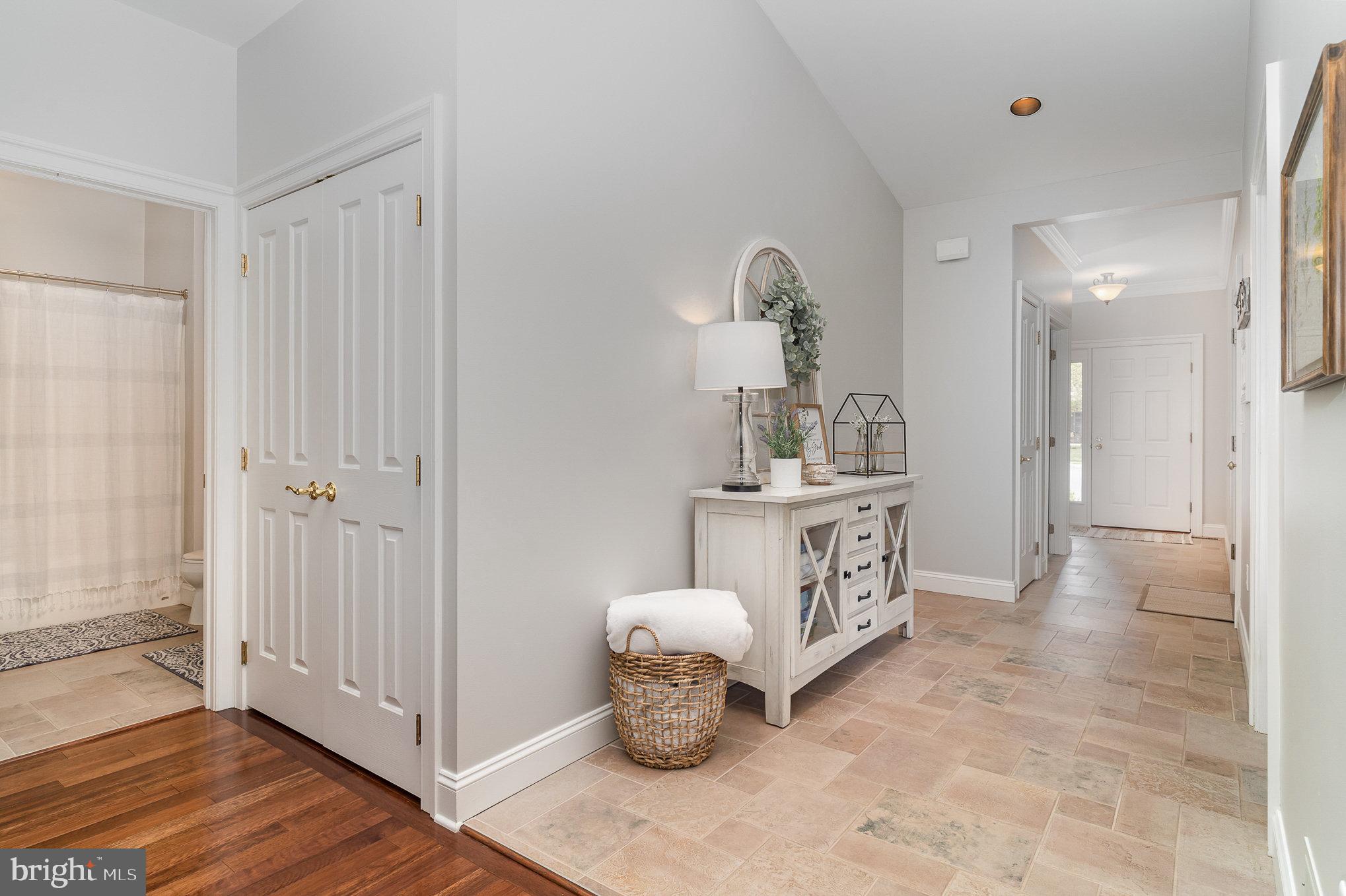 ASHCOMBE FARMS - Residential