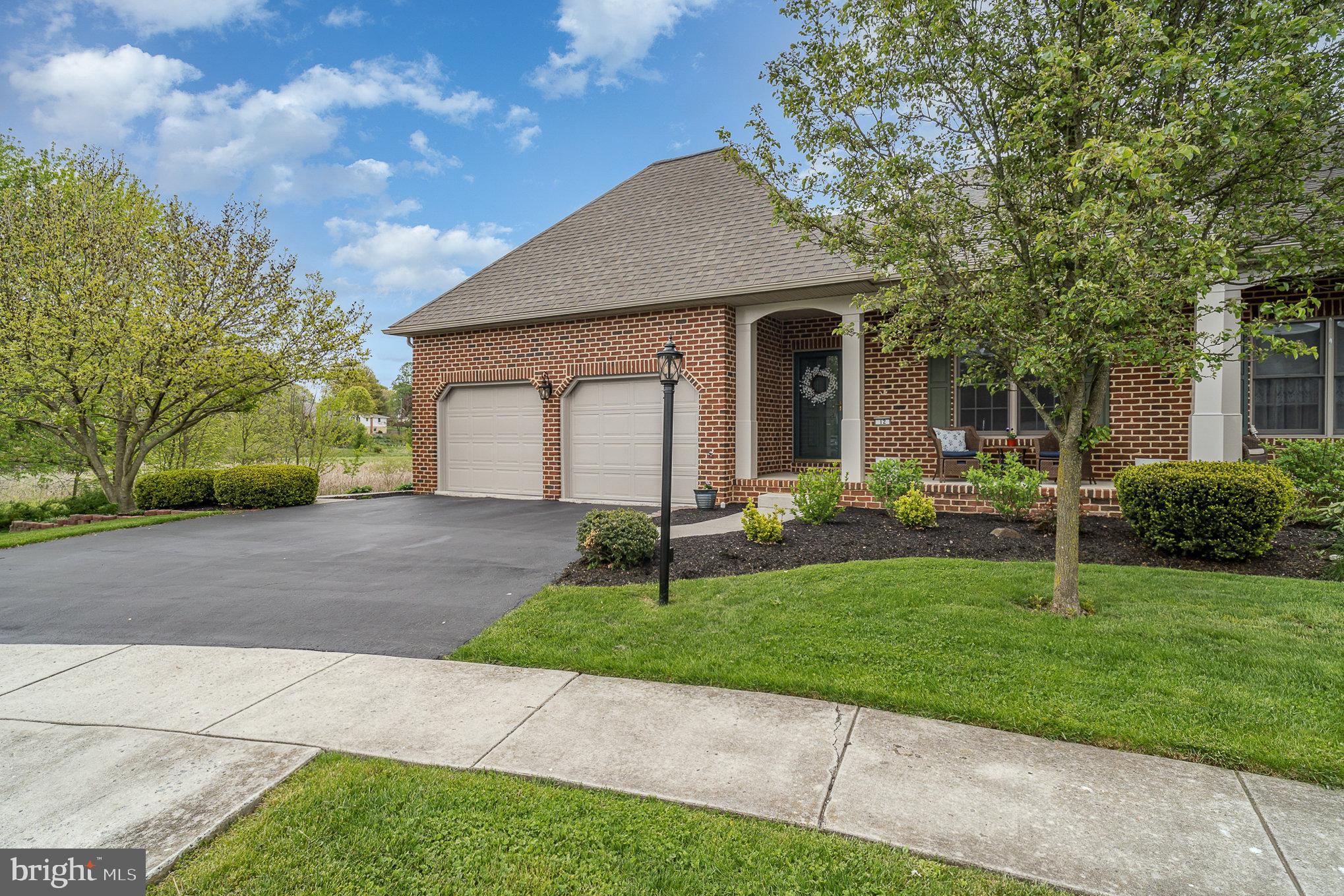 ASHCOMBE FARMS - Residential