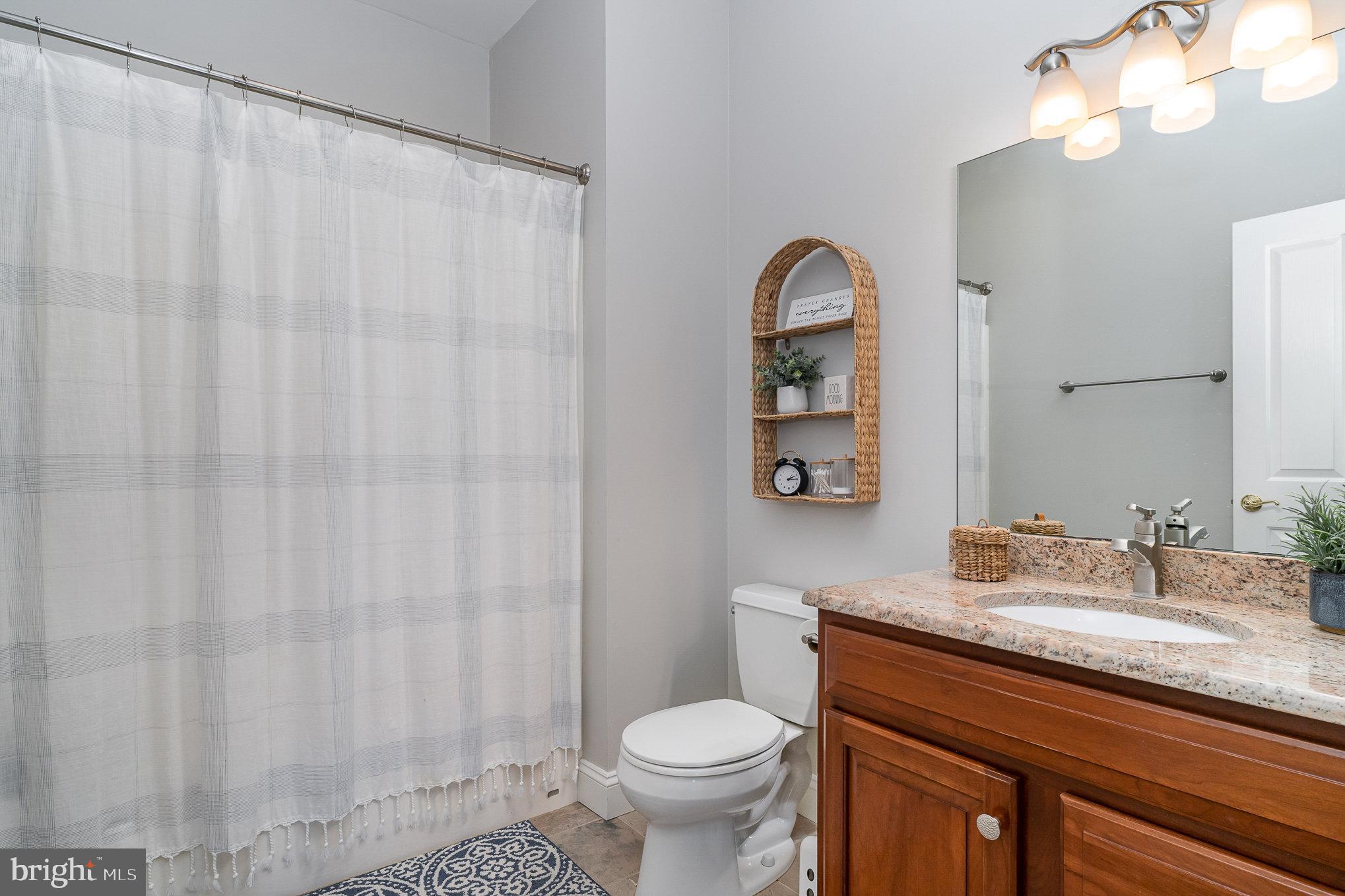 ASHCOMBE FARMS - Residential