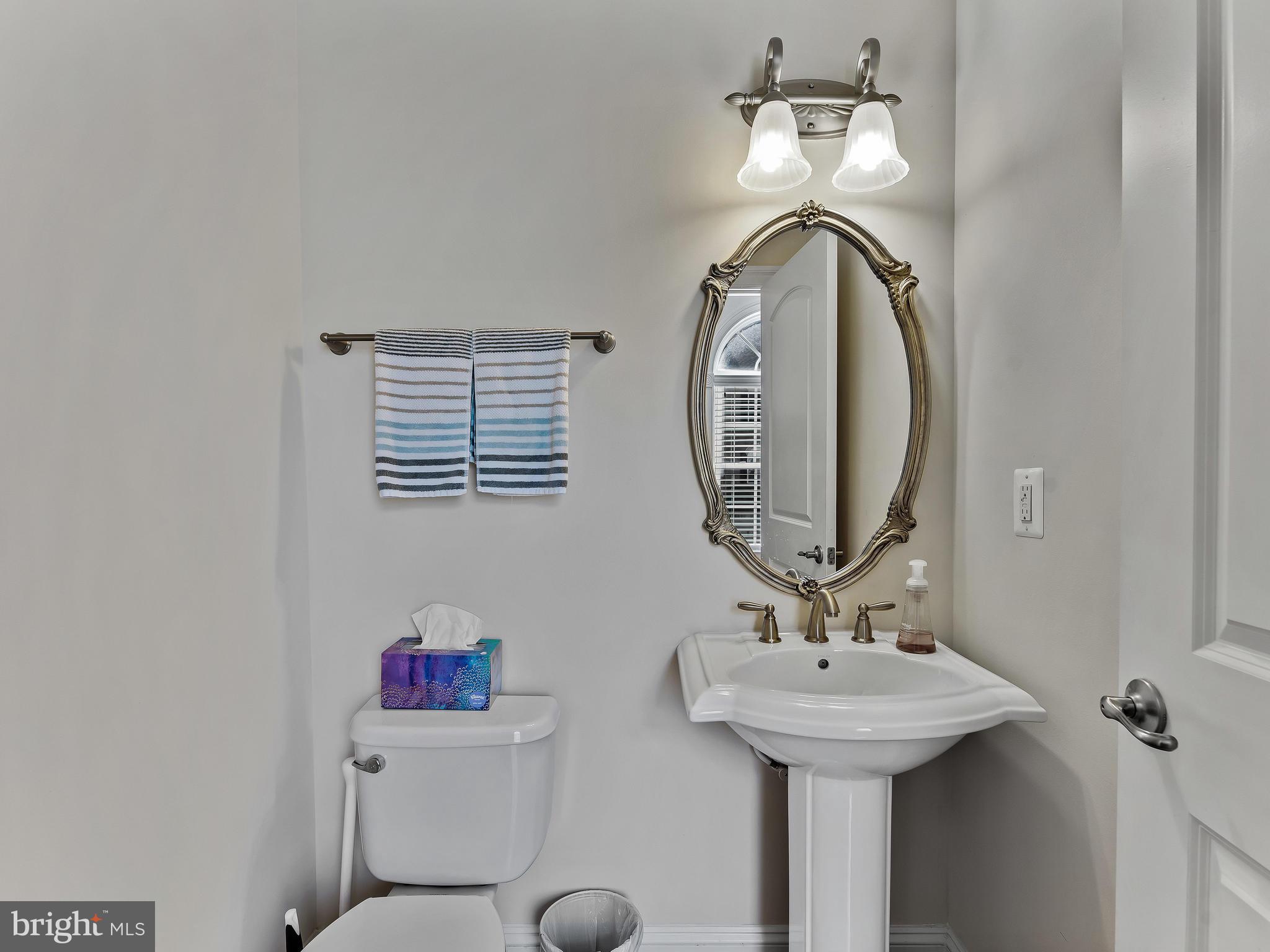 AUTUMN RIVER - Residential