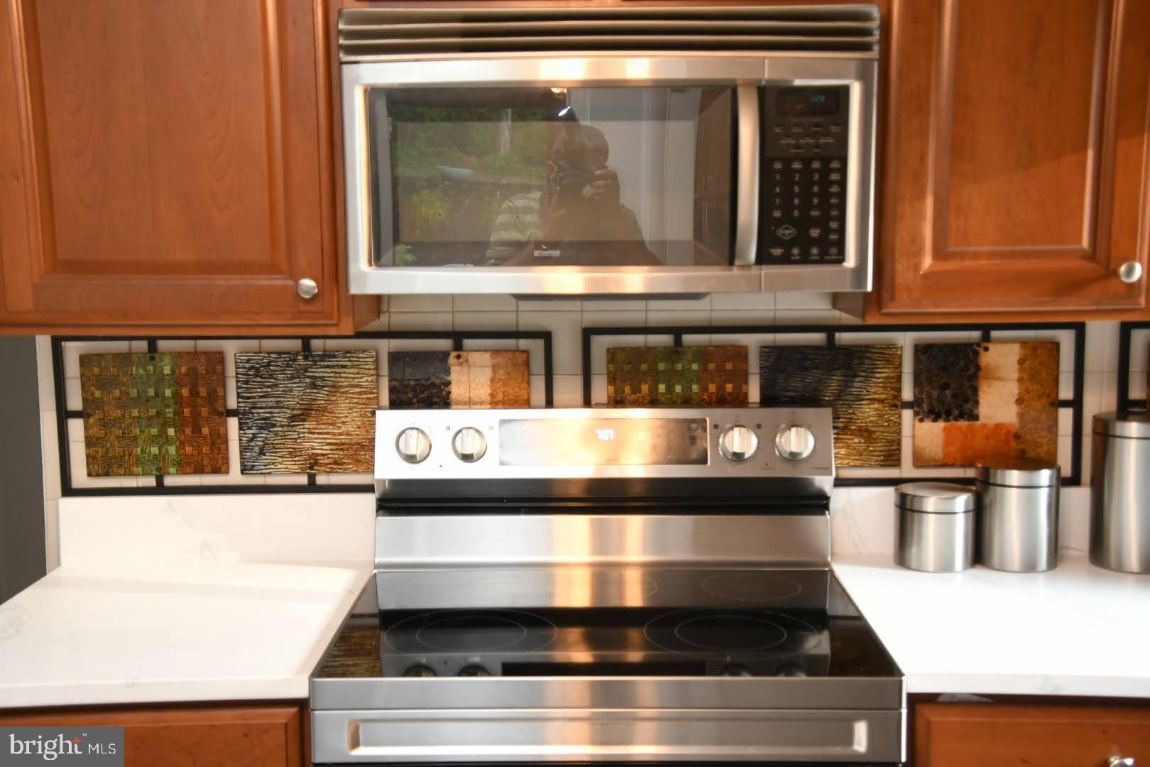 KINGS POINT - Residential