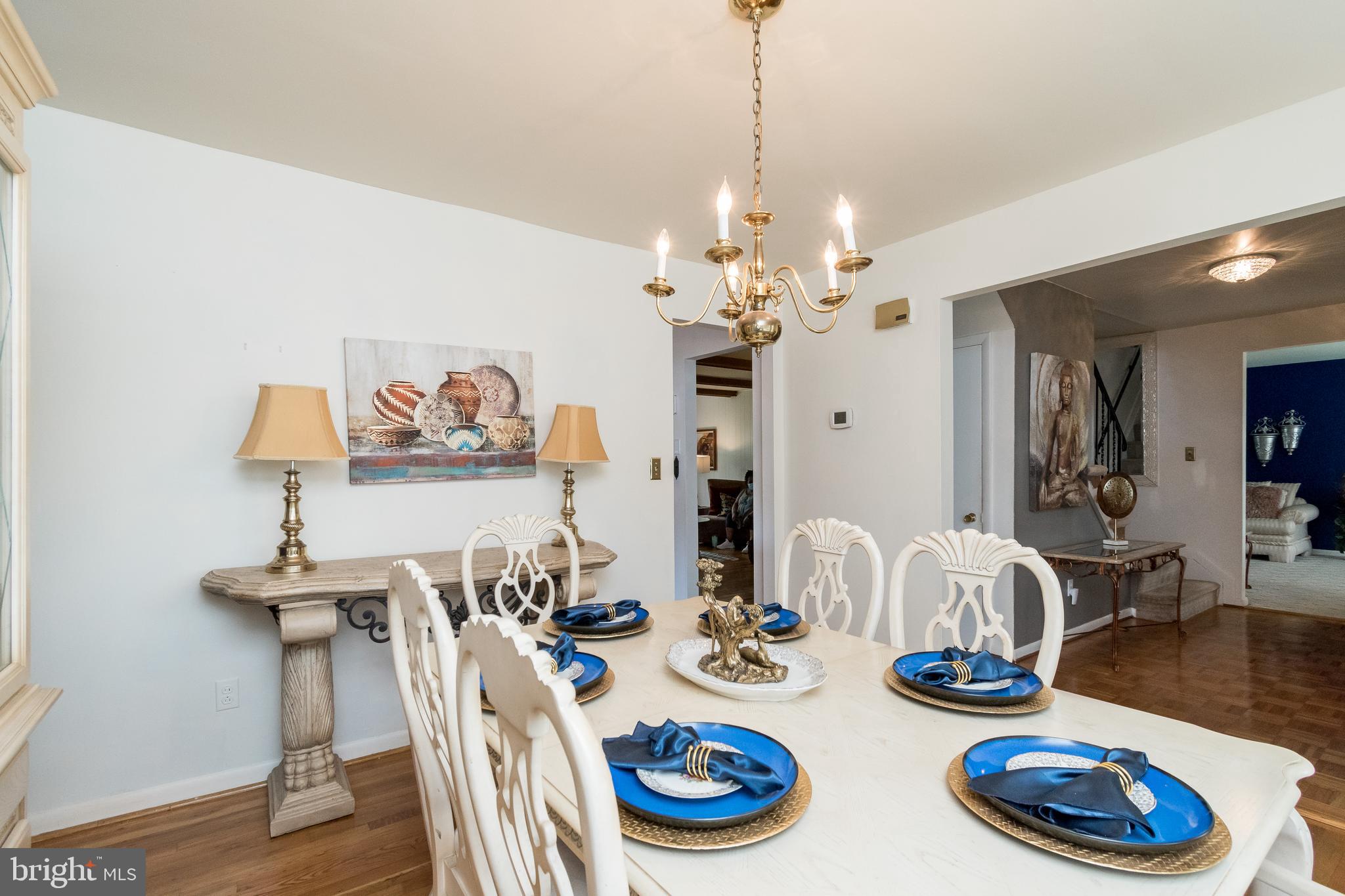 KINGS POINT - Residential