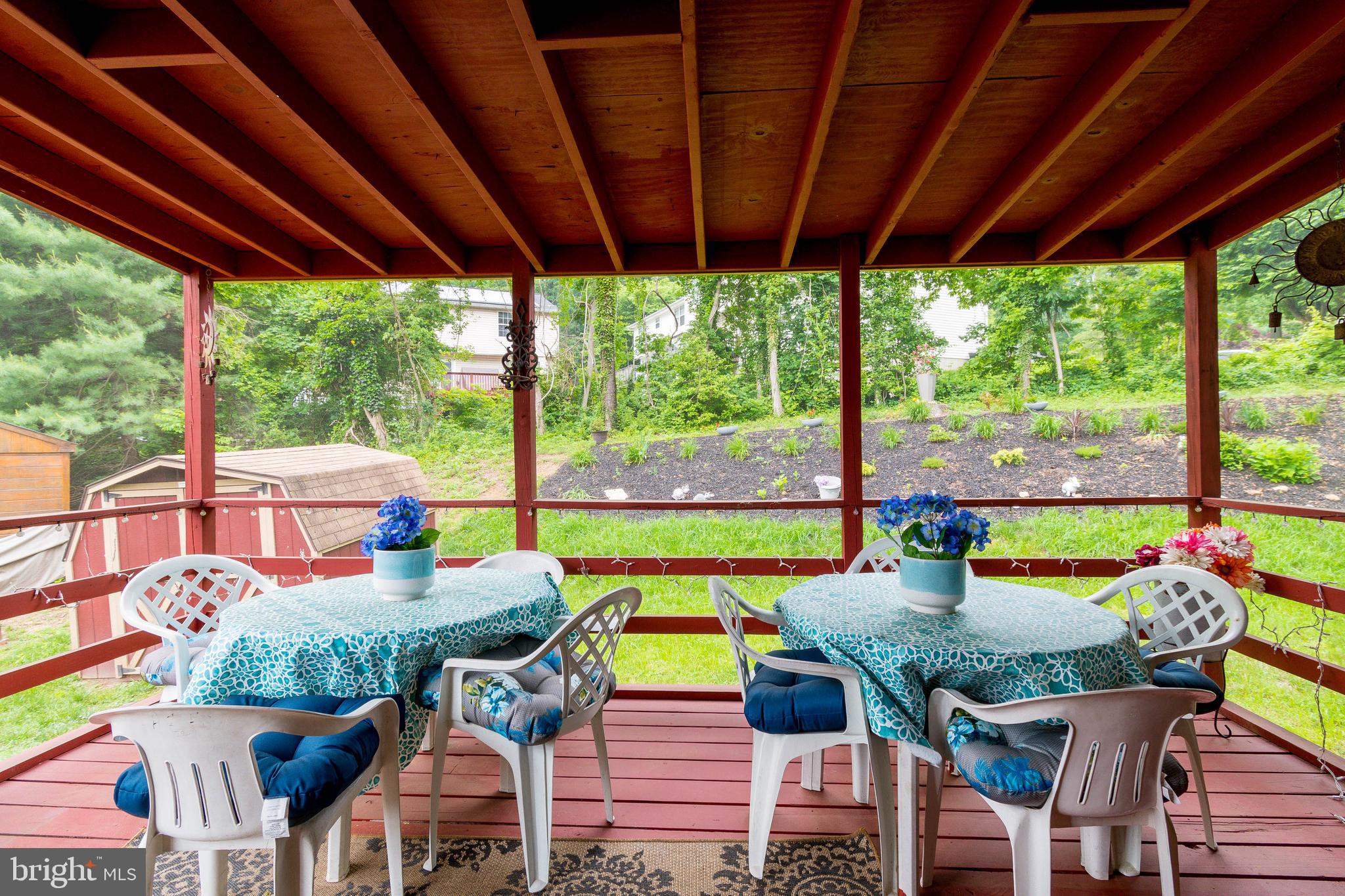 KINGS POINT - Residential