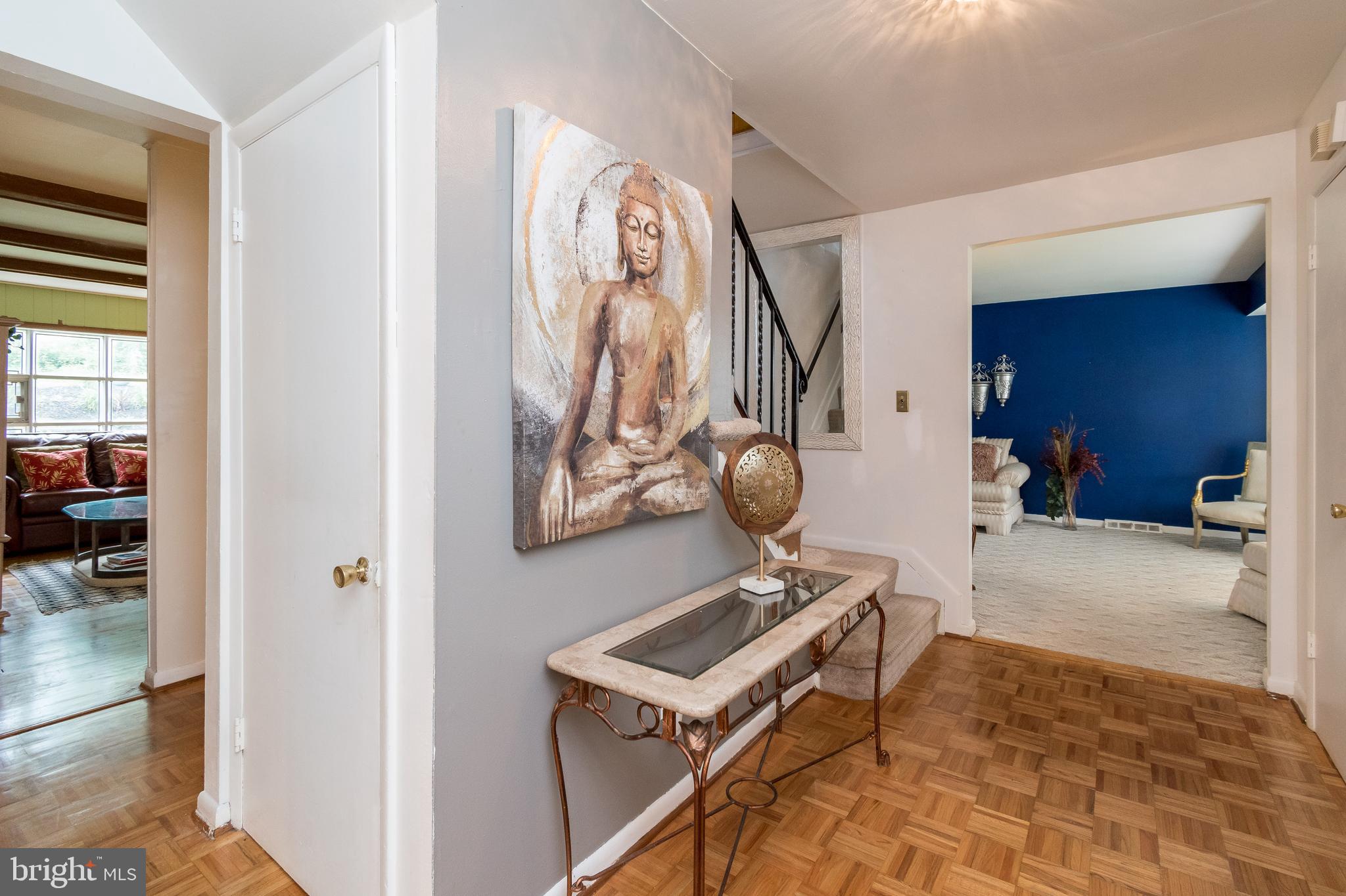 KINGS POINT - Residential