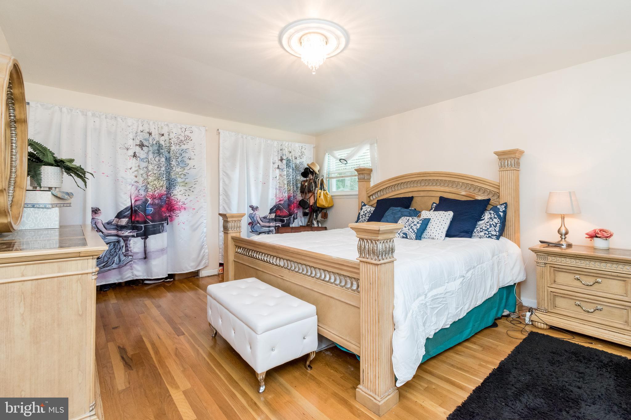 KINGS POINT - Residential