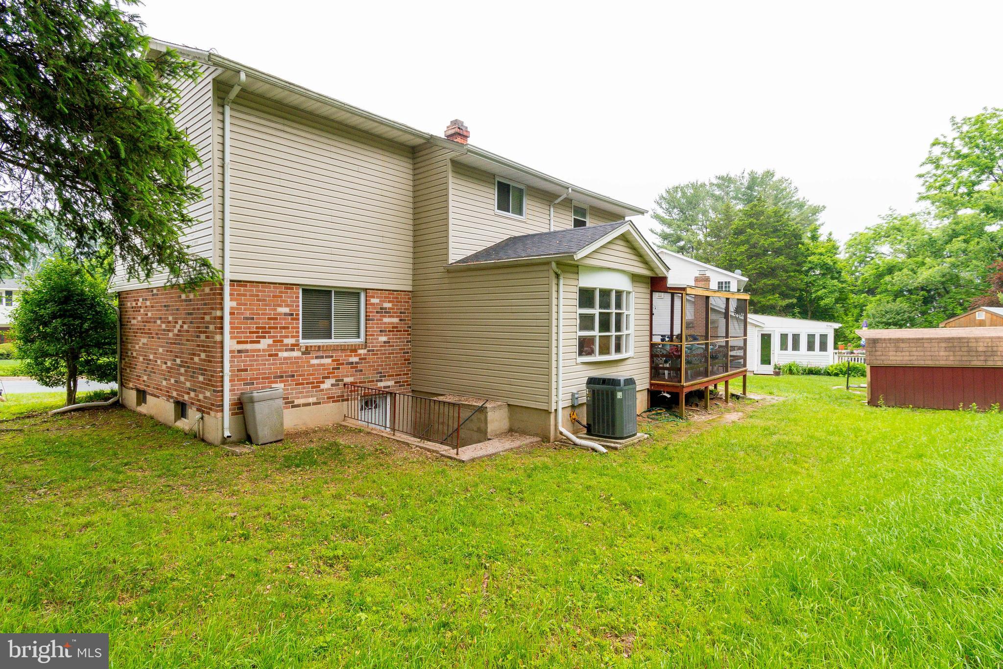 KINGS POINT - Residential