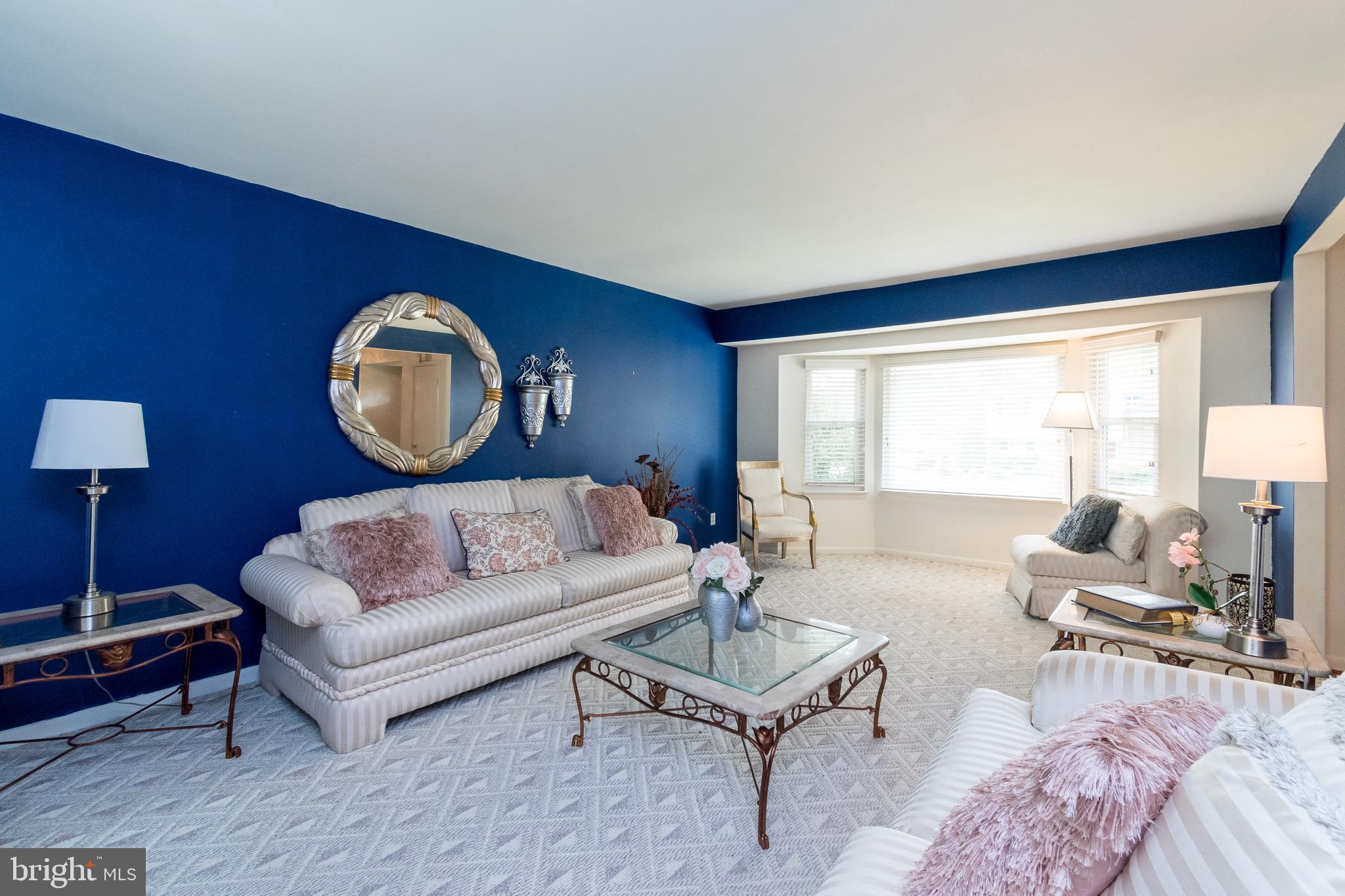 KINGS POINT - Residential