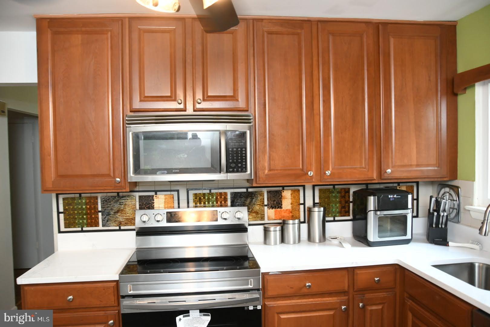 KINGS POINT - Residential