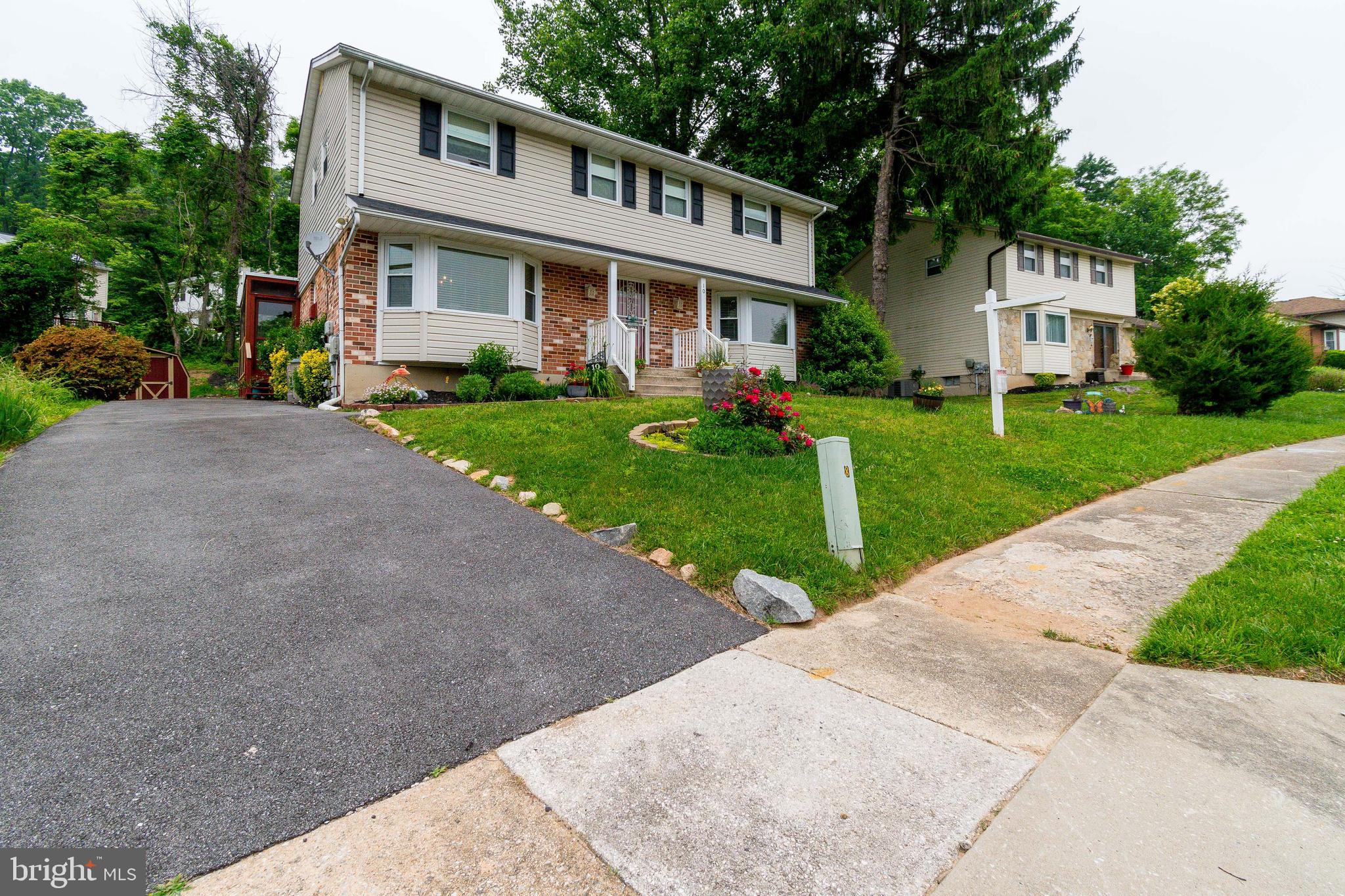 KINGS POINT - Residential