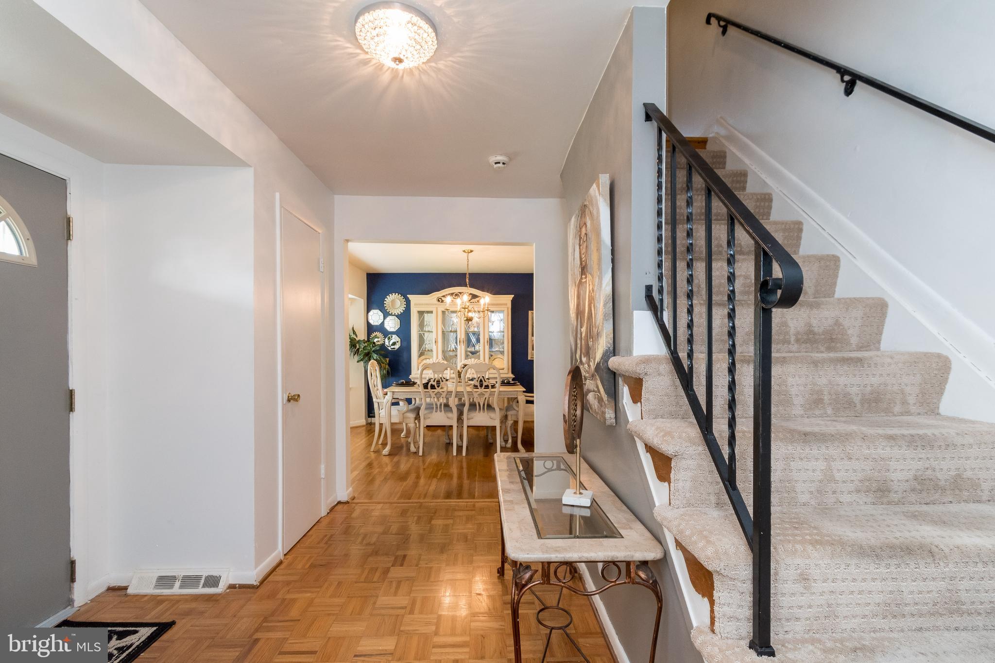 KINGS POINT - Residential