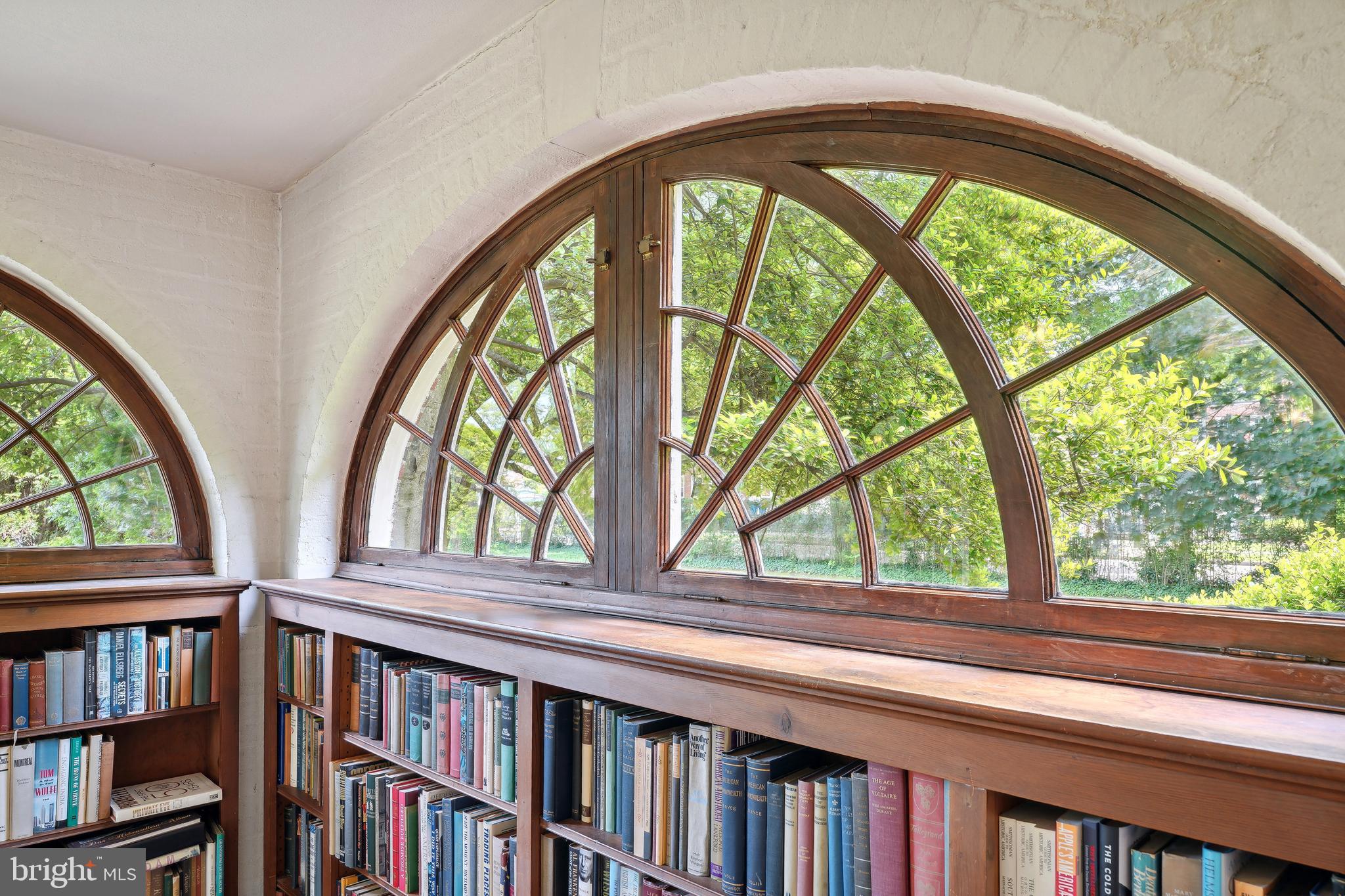 CHEVY CHASE VILLAGE - Residential