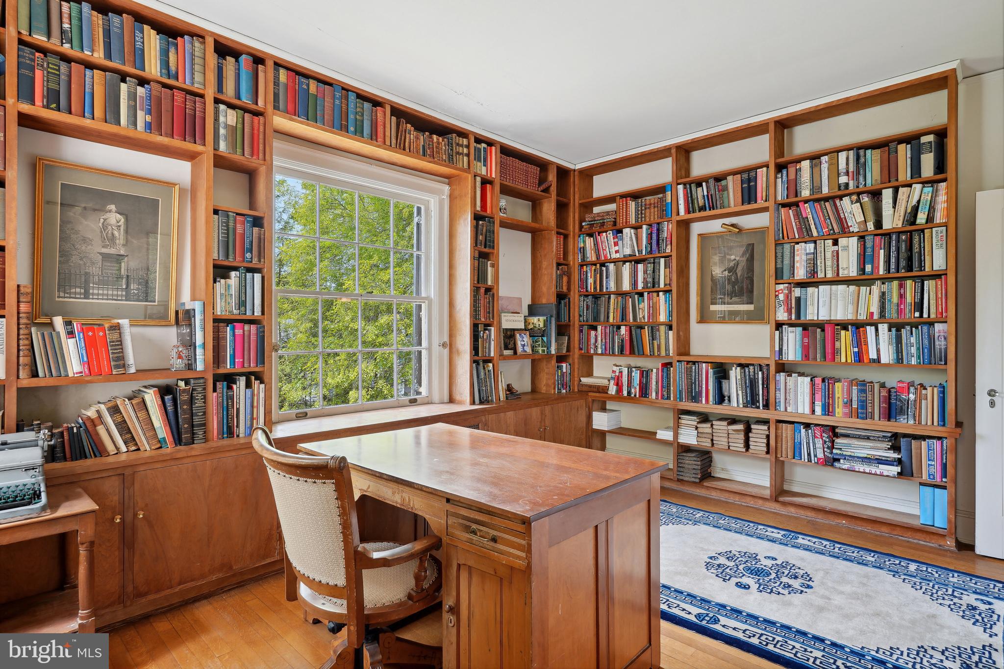 CHEVY CHASE VILLAGE - Residential