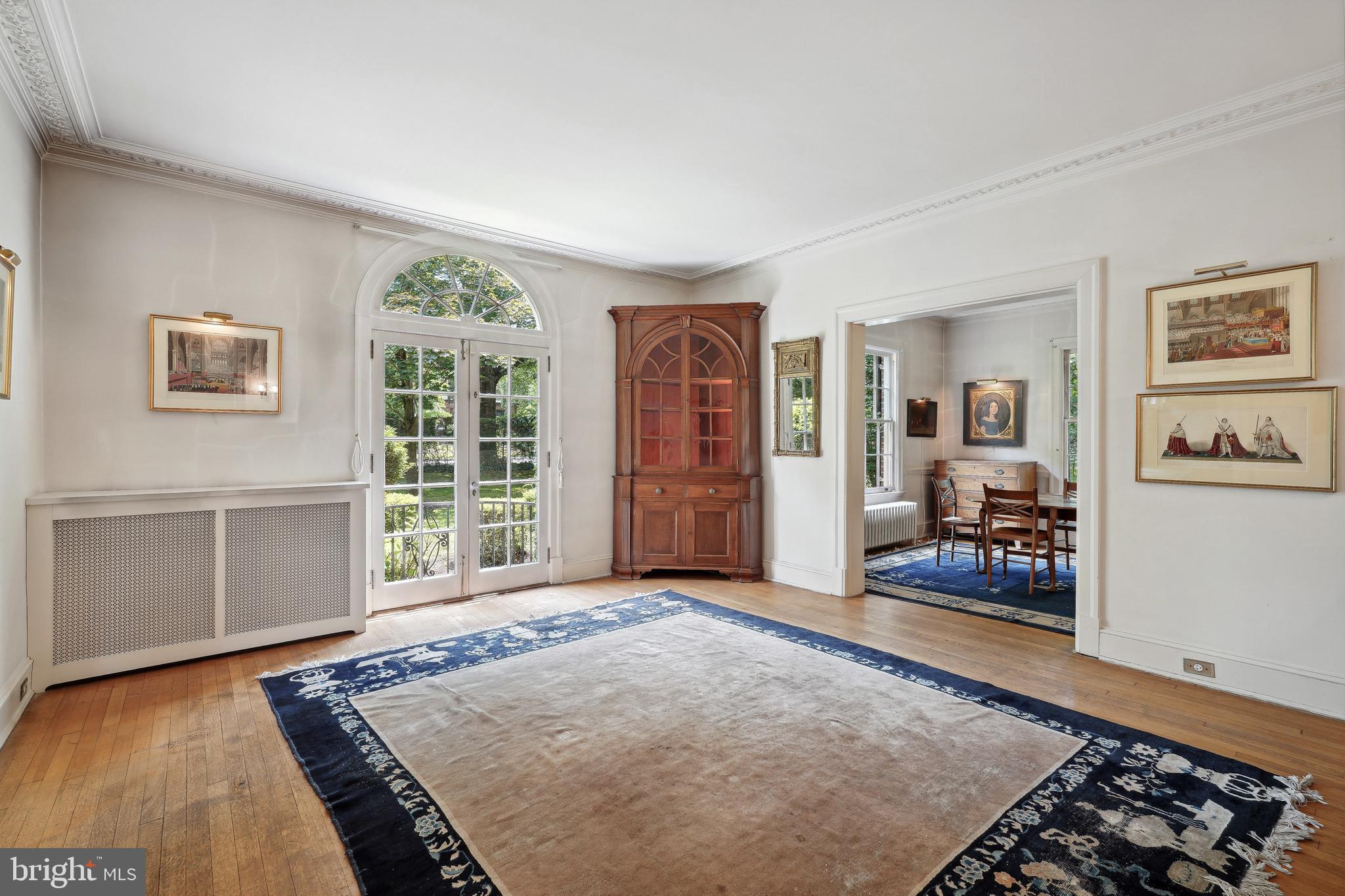 CHEVY CHASE VILLAGE - Residential