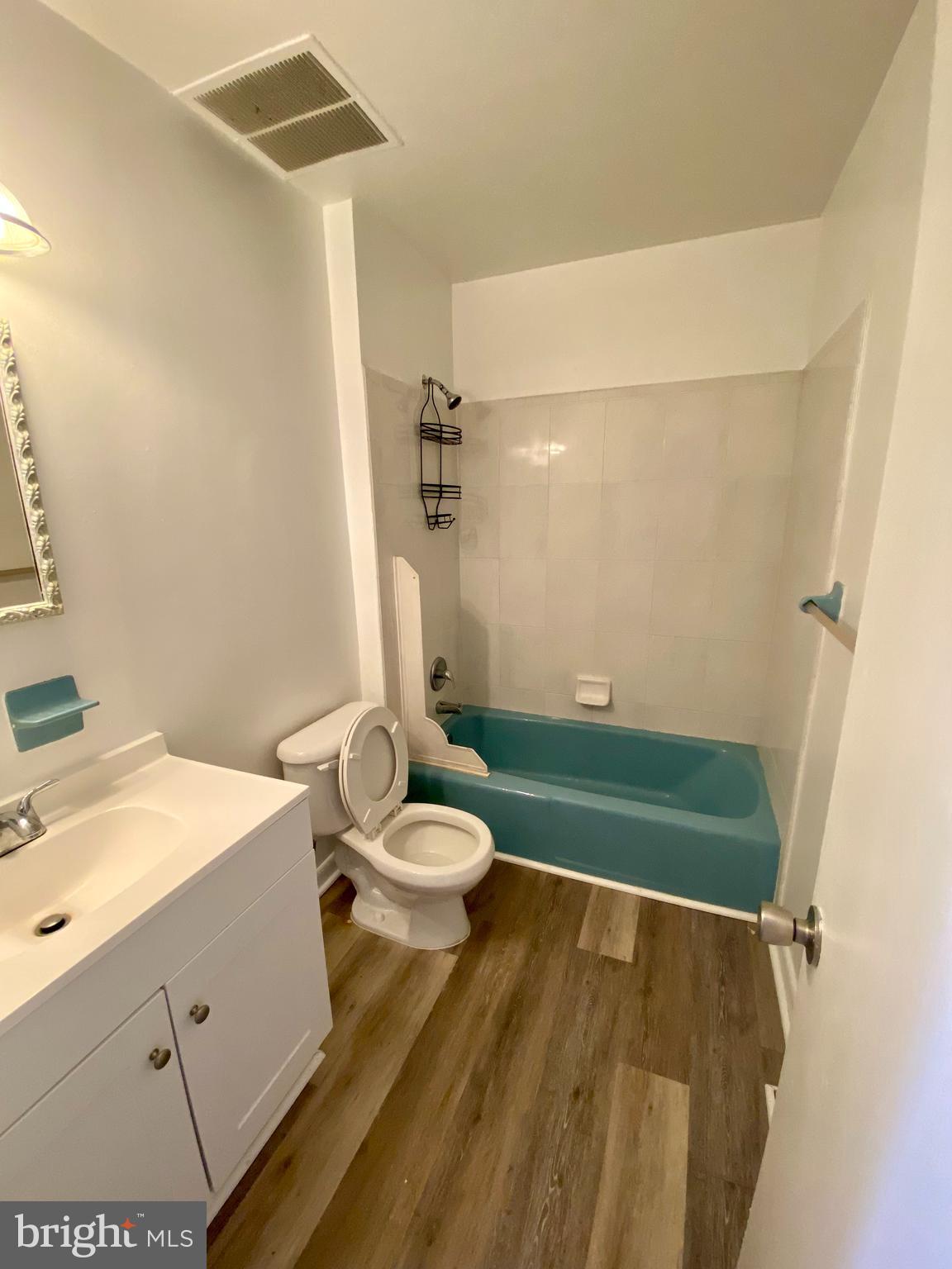 DIETZ APARTMENTS - Residential Lease