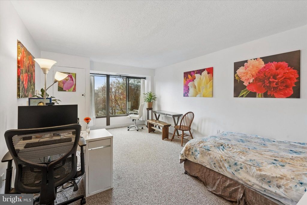 Photo of 2001 - 00 Hamilton Street #420, PHILADELPHIA, PA 19130 (MLS # PAPH2603134)