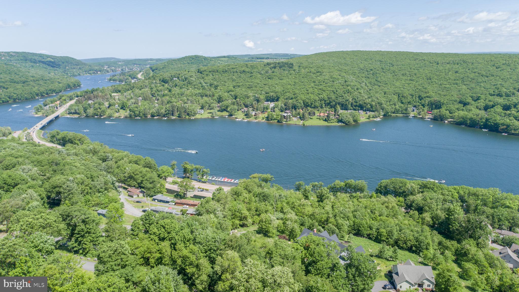 OVERLOOK RIDGE - Land