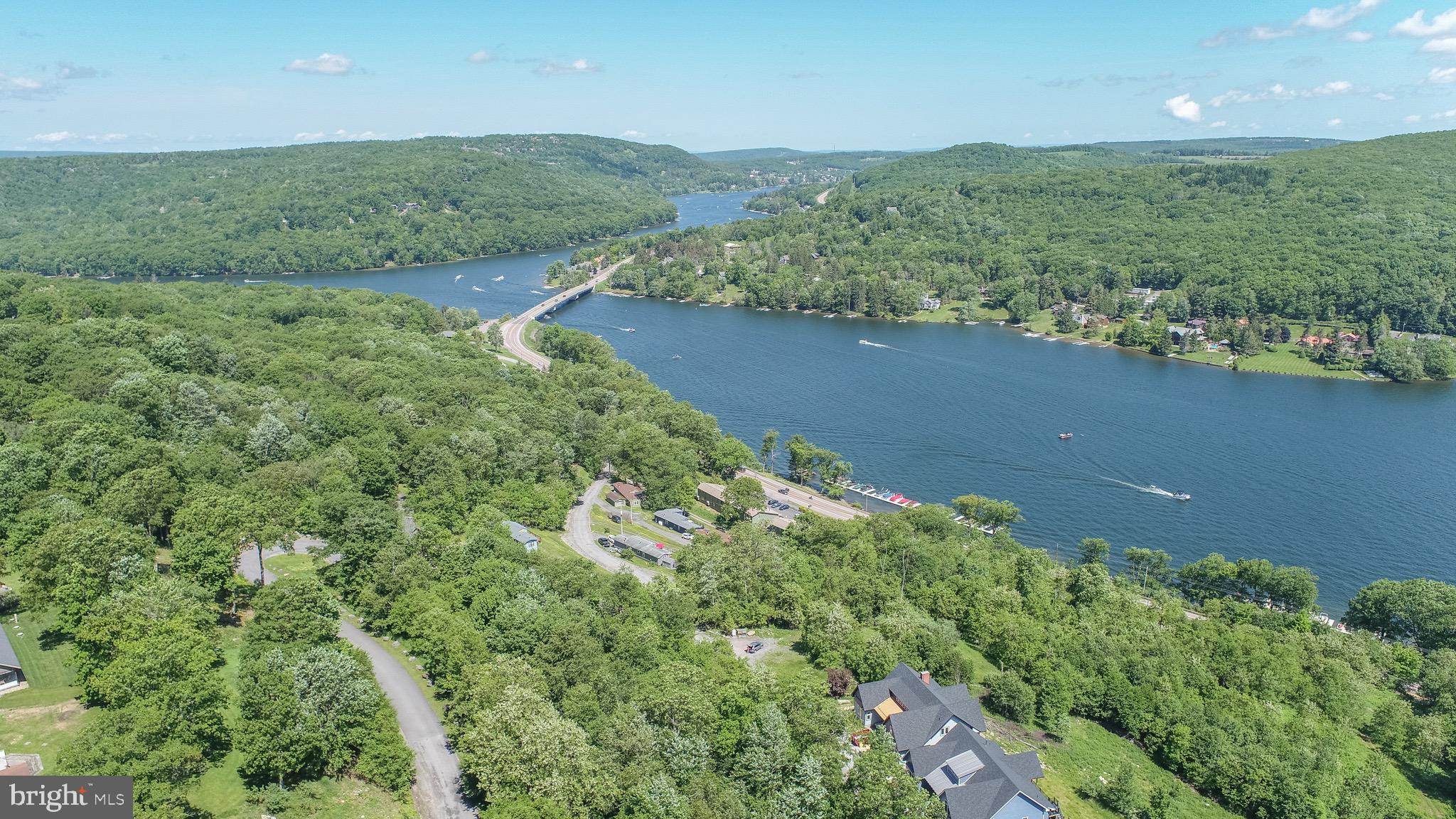 OVERLOOK RIDGE - Land