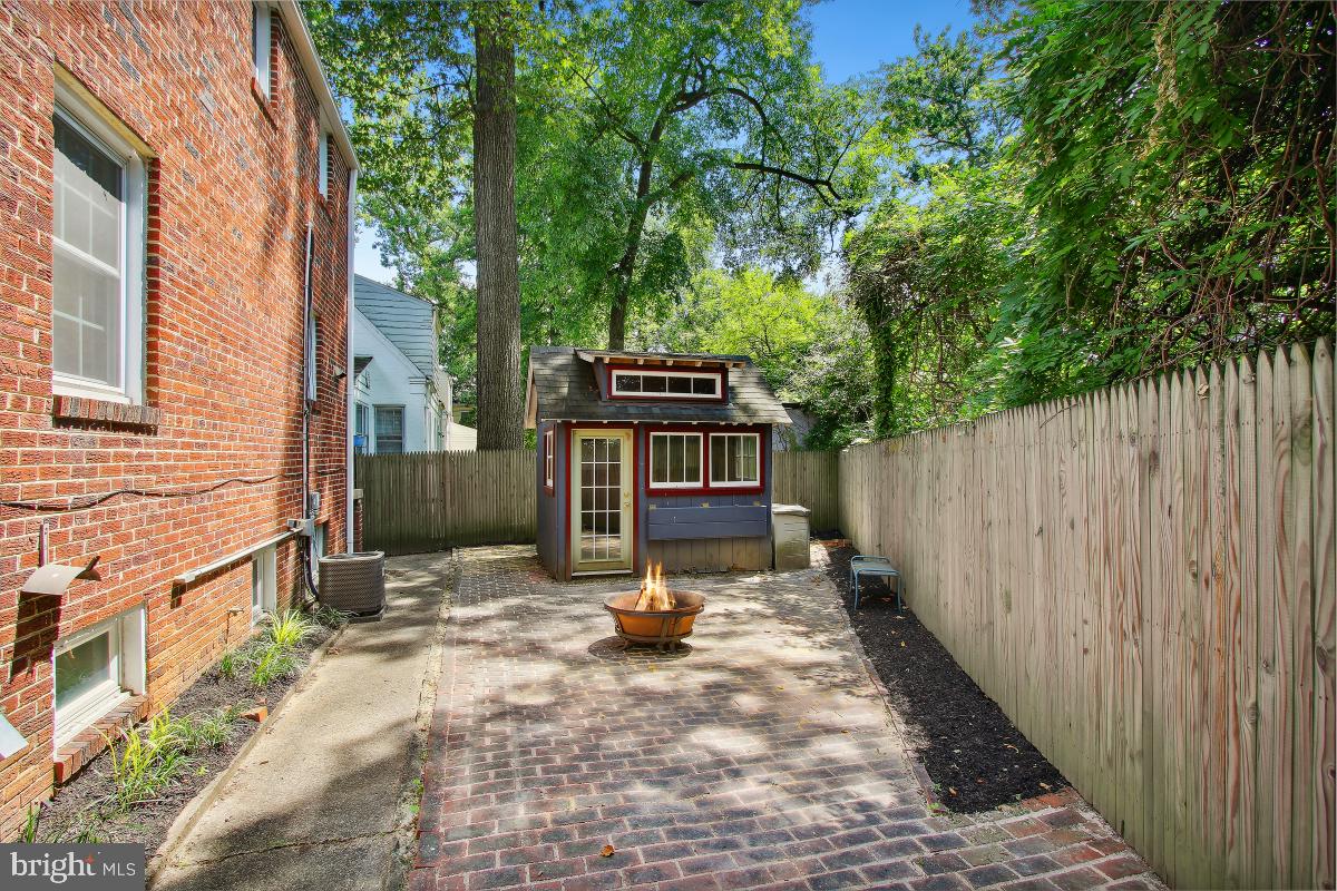 HIGHLAND VIEW - Residential