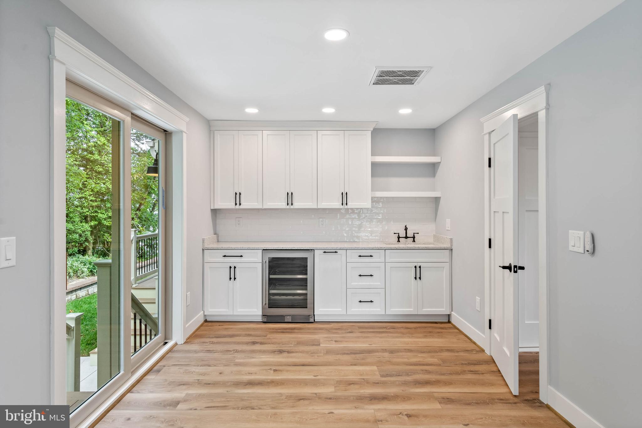 BLUFFS AT SANDY LANDING - Residential