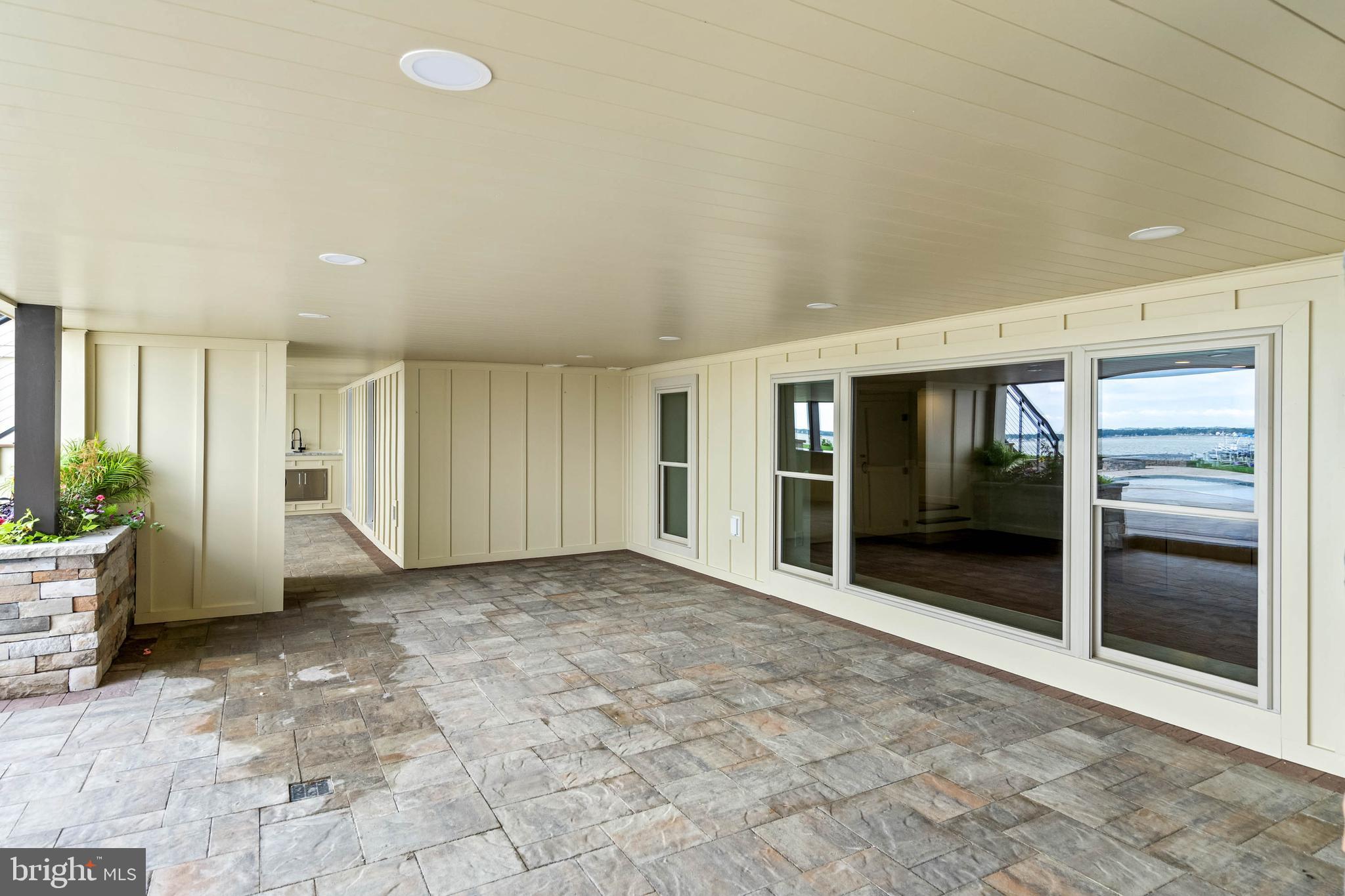 BLUFFS AT SANDY LANDING - Residential