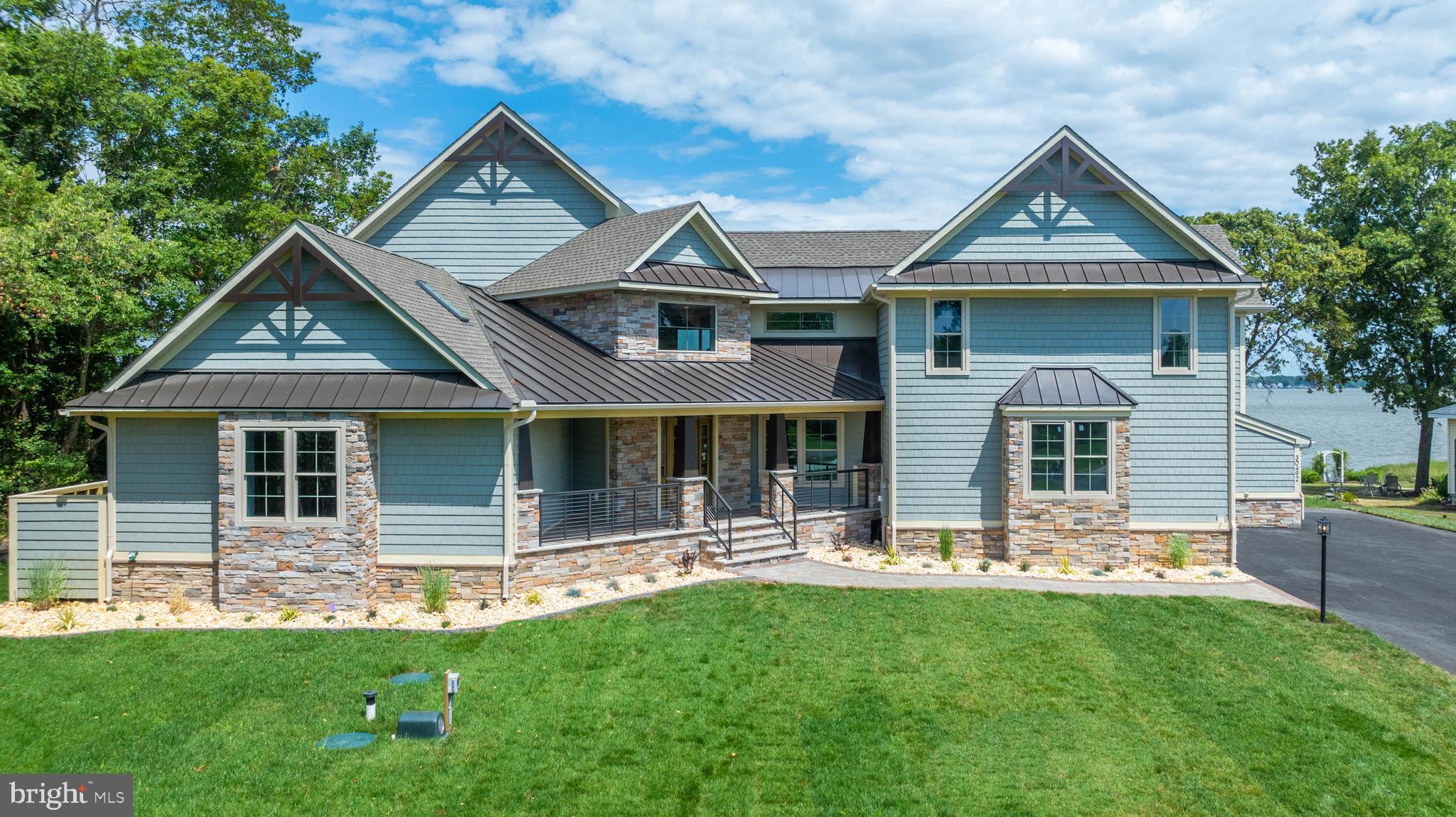 BLUFFS AT SANDY LANDING - Residential