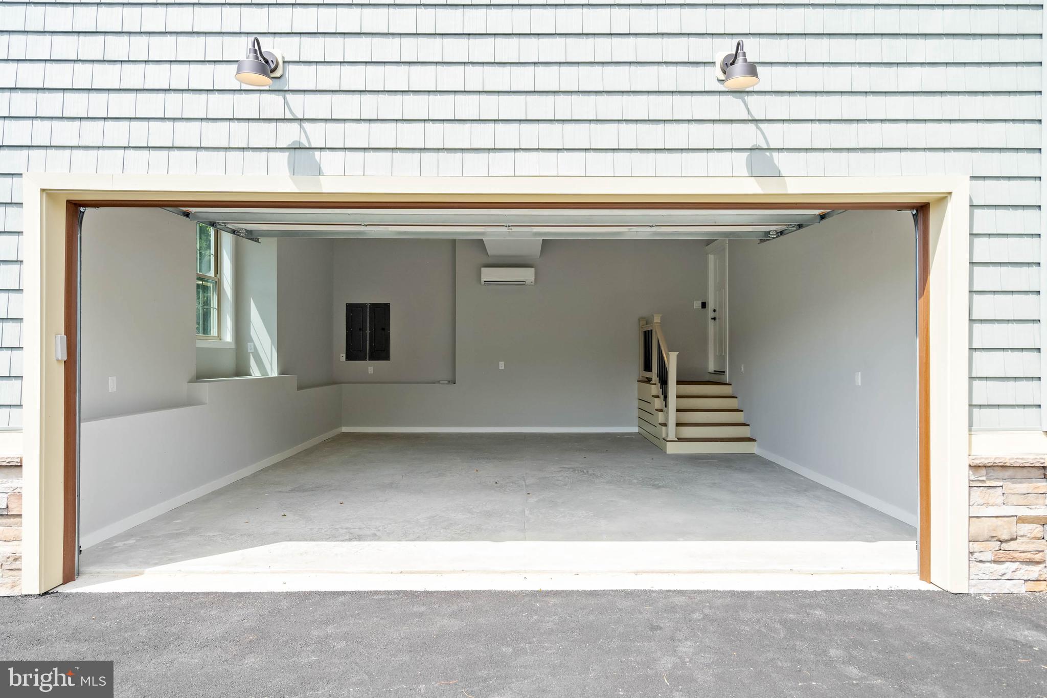 BLUFFS AT SANDY LANDING - Residential