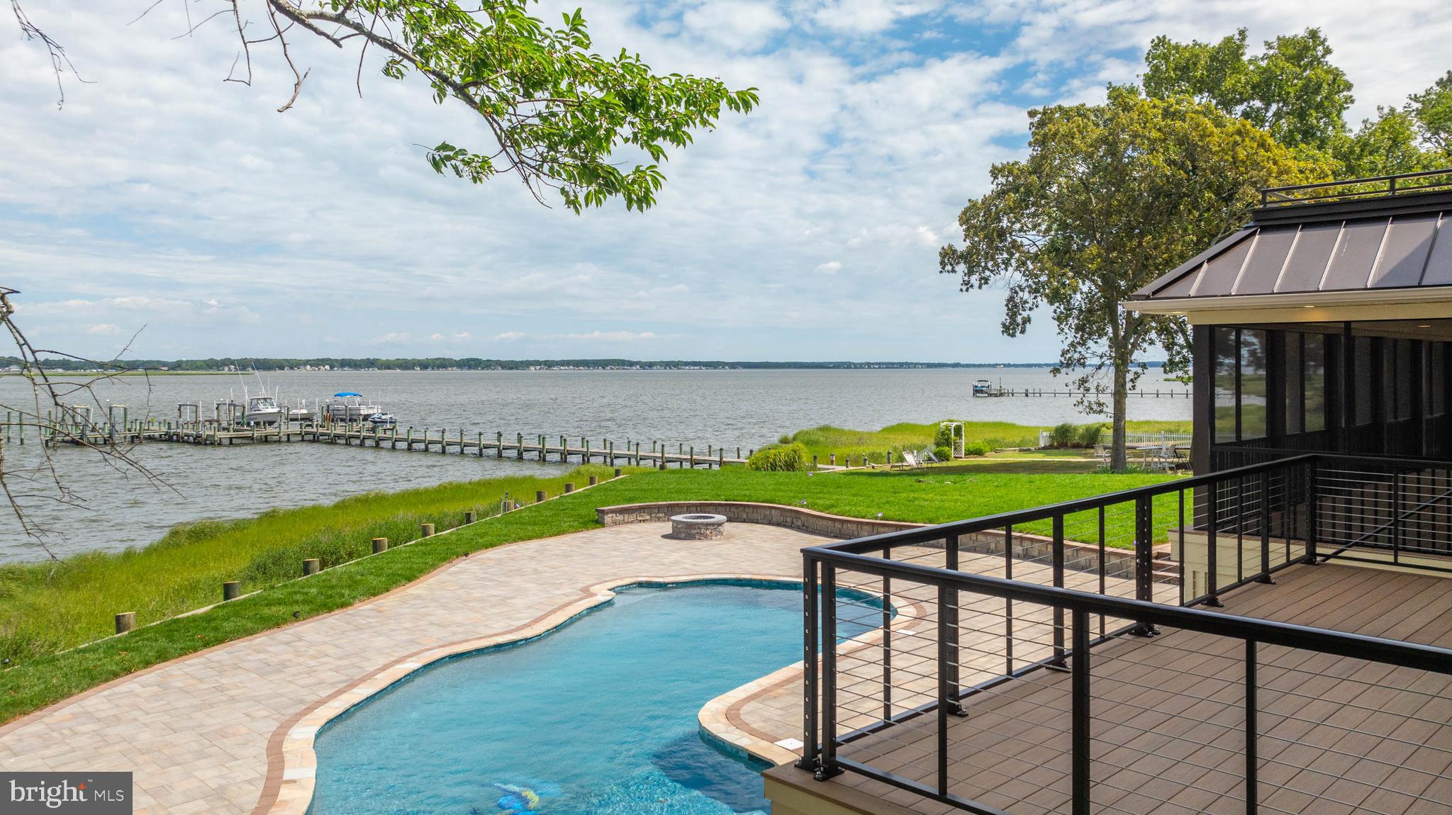 BLUFFS AT SANDY LANDING - Residential