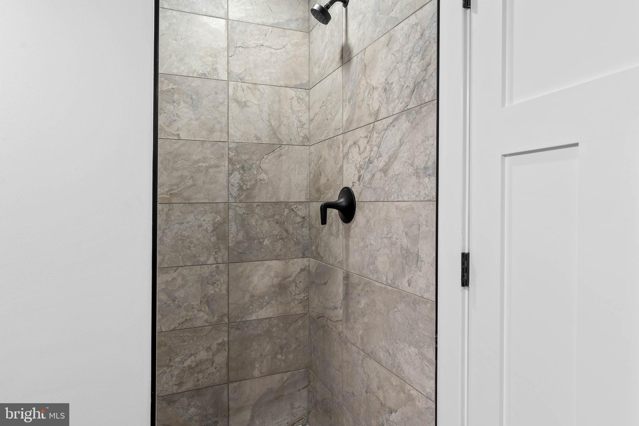 BLUFFS AT SANDY LANDING - Residential