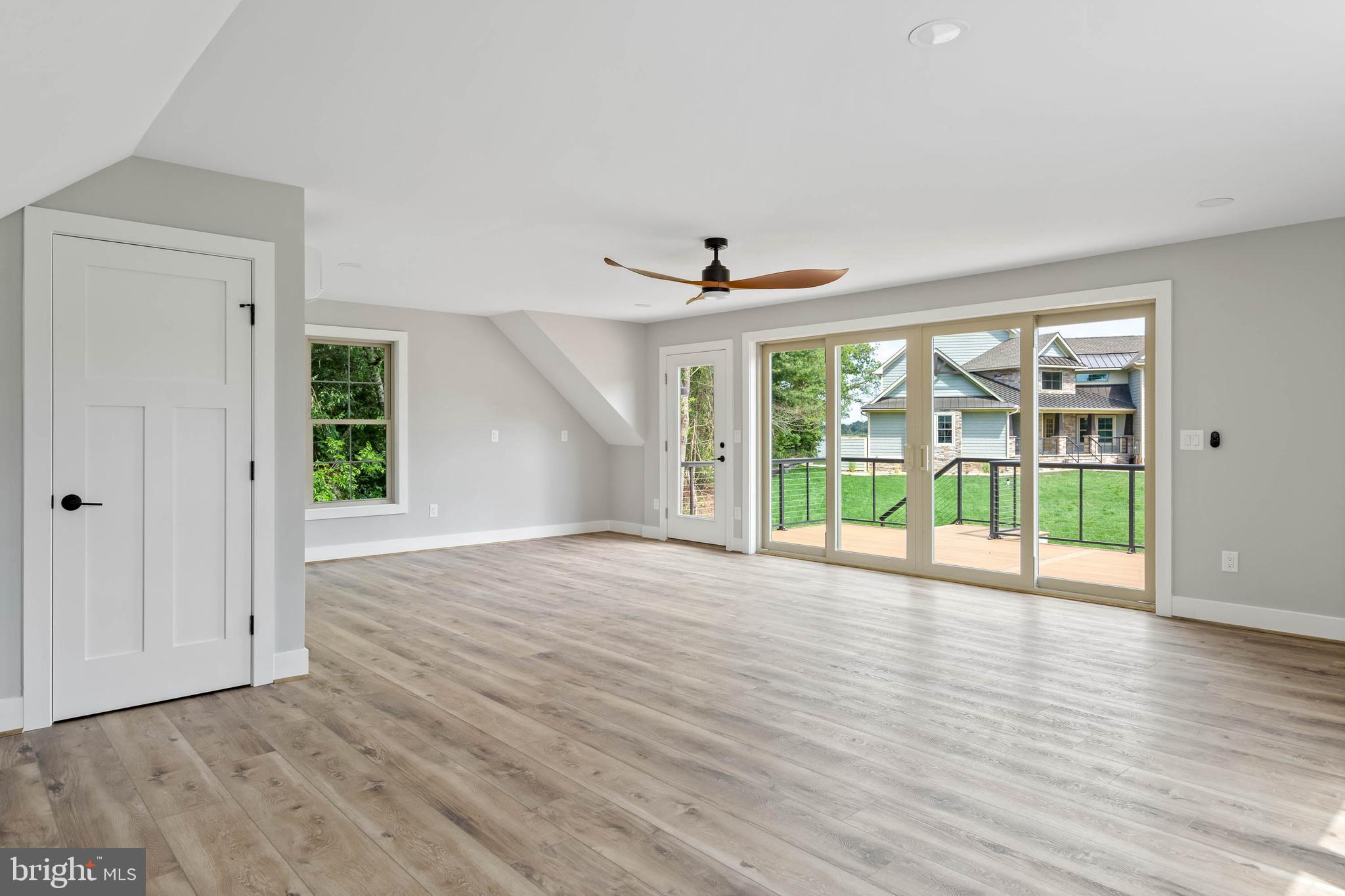 BLUFFS AT SANDY LANDING - Residential