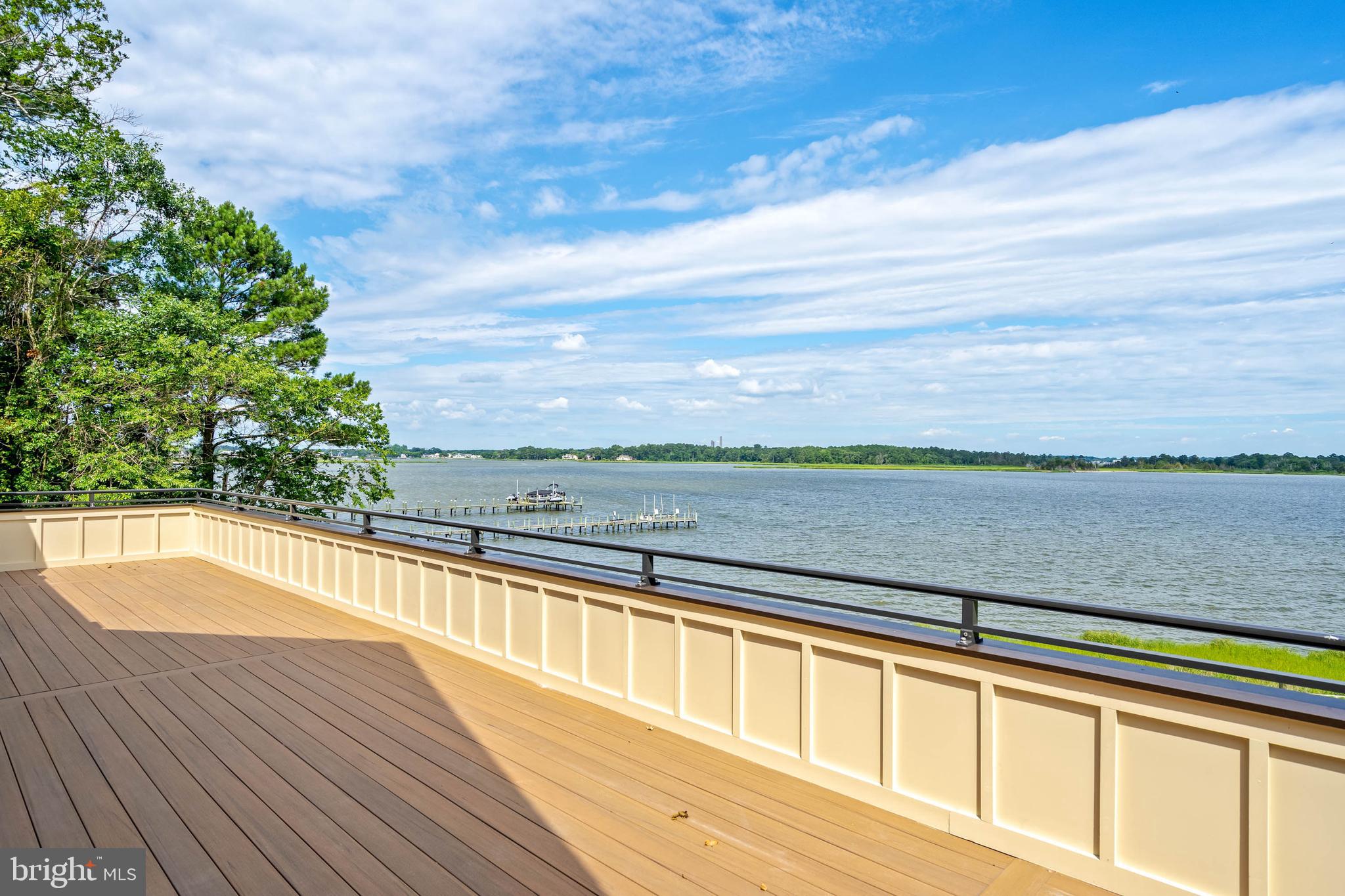 BLUFFS AT SANDY LANDING - Residential