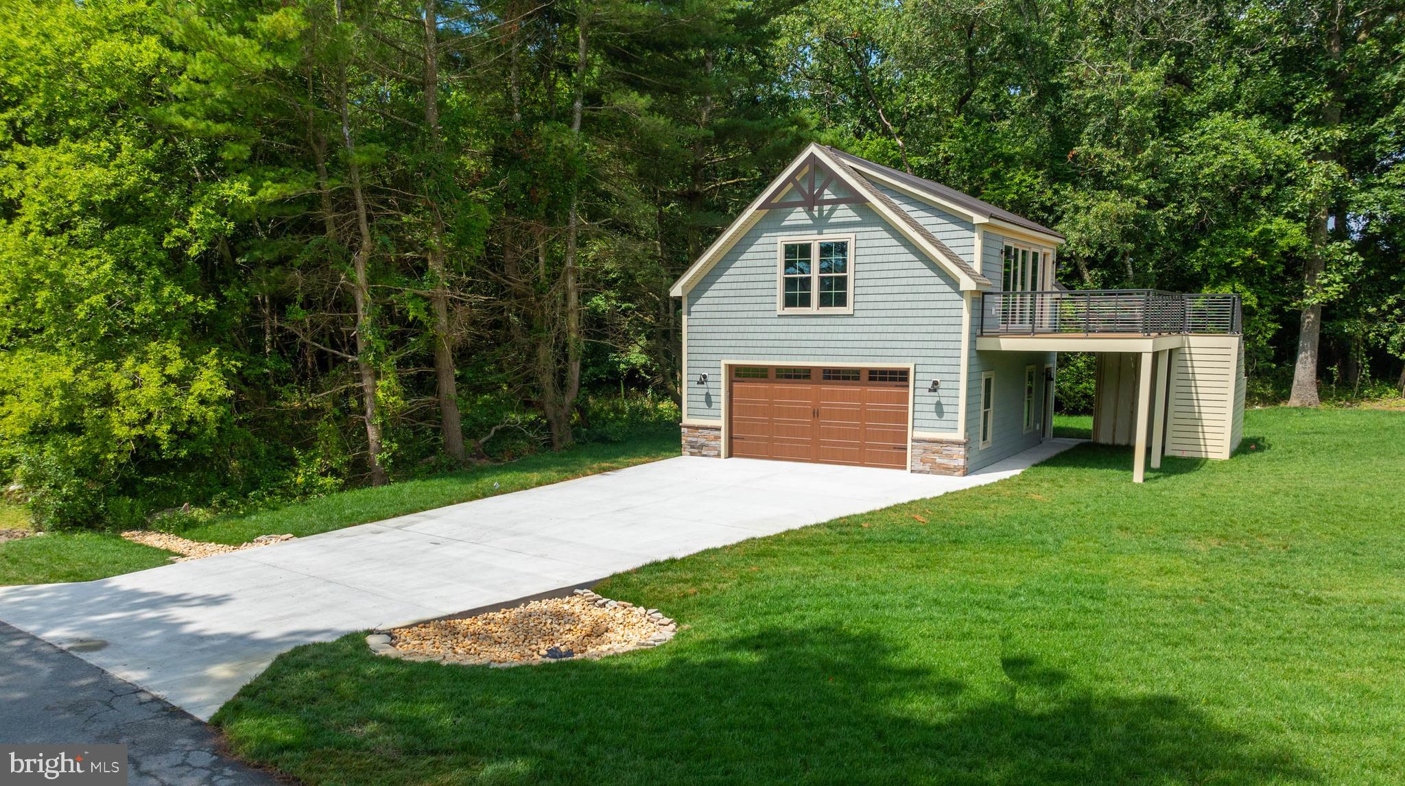BLUFFS AT SANDY LANDING - Residential