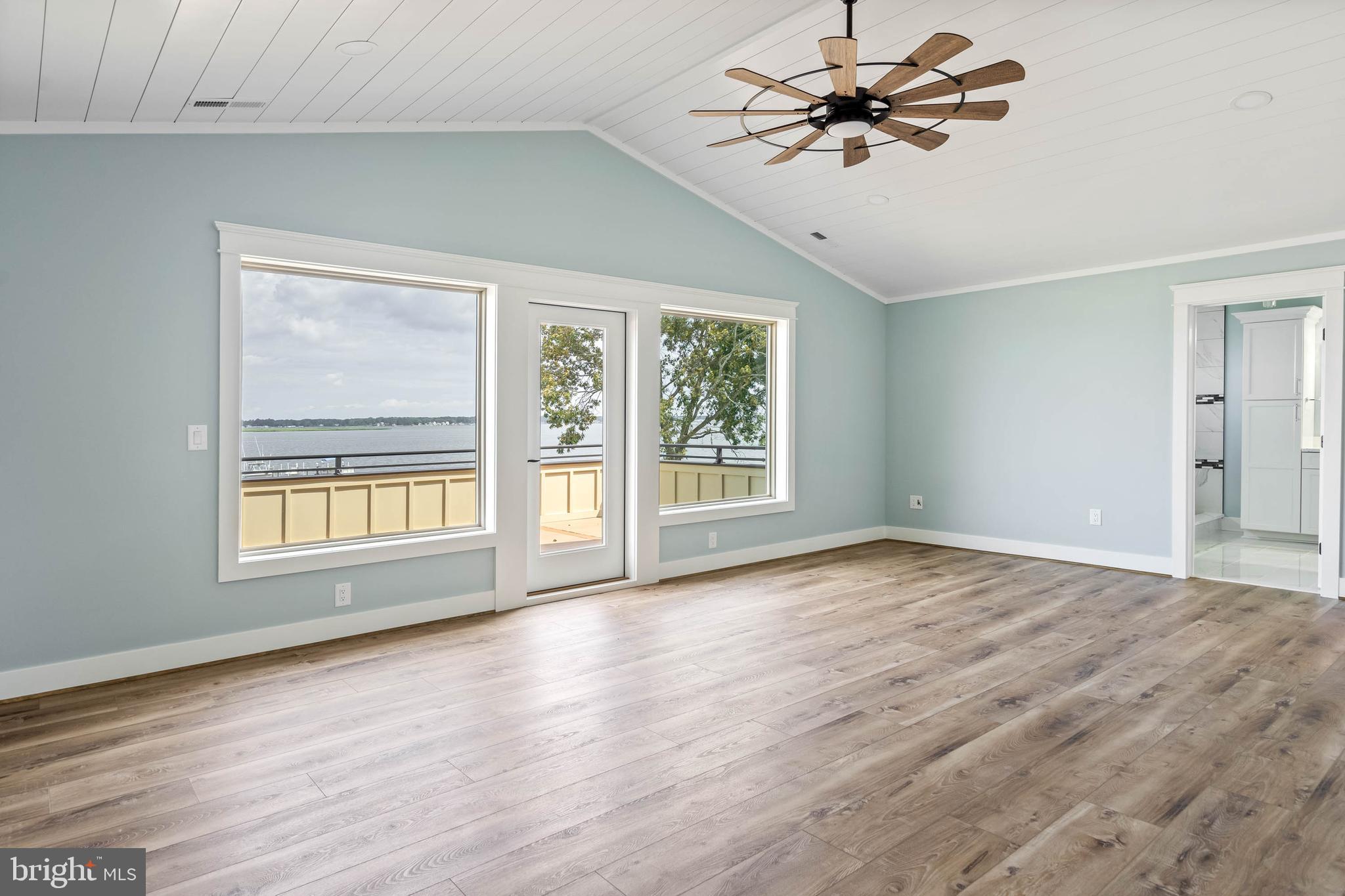 BLUFFS AT SANDY LANDING - Residential