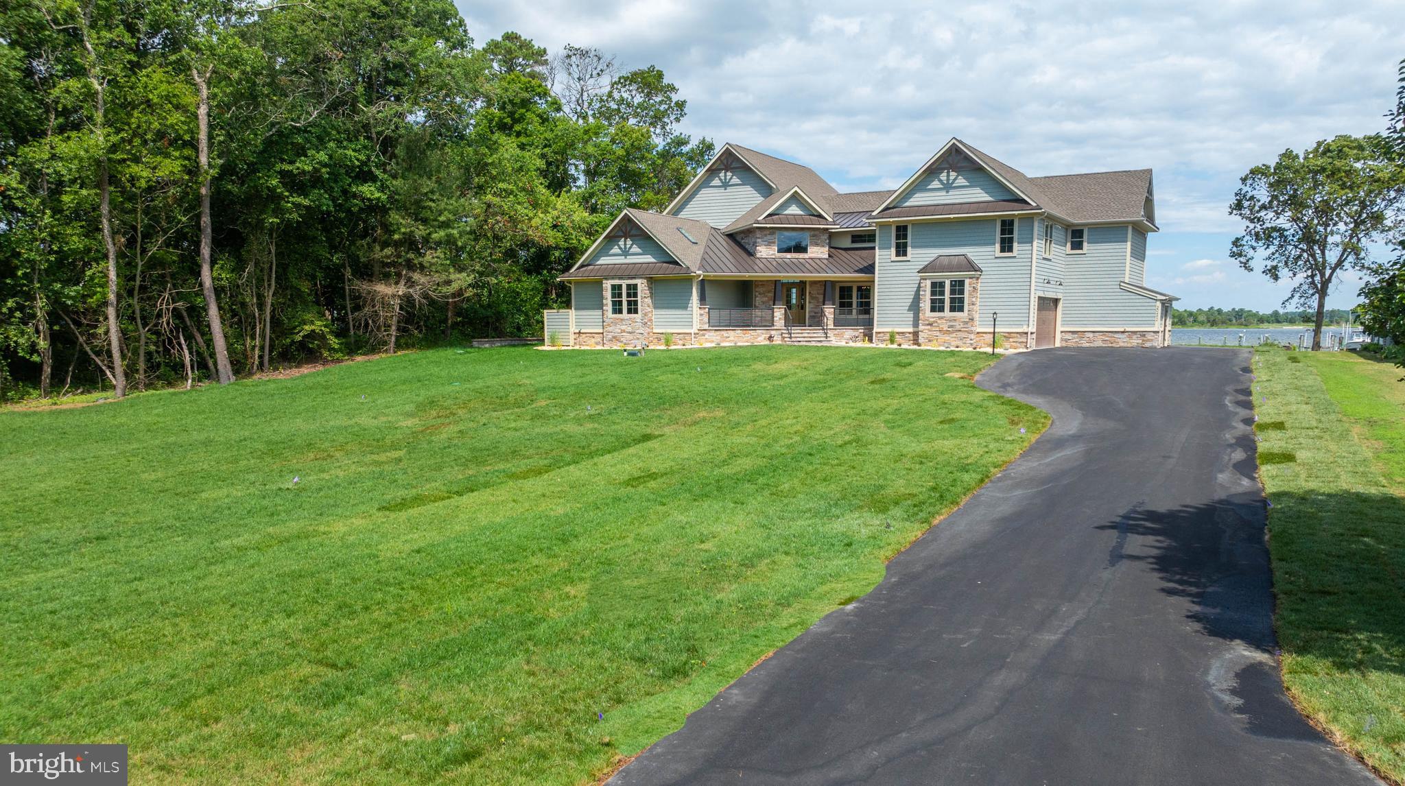 BLUFFS AT SANDY LANDING - Residential