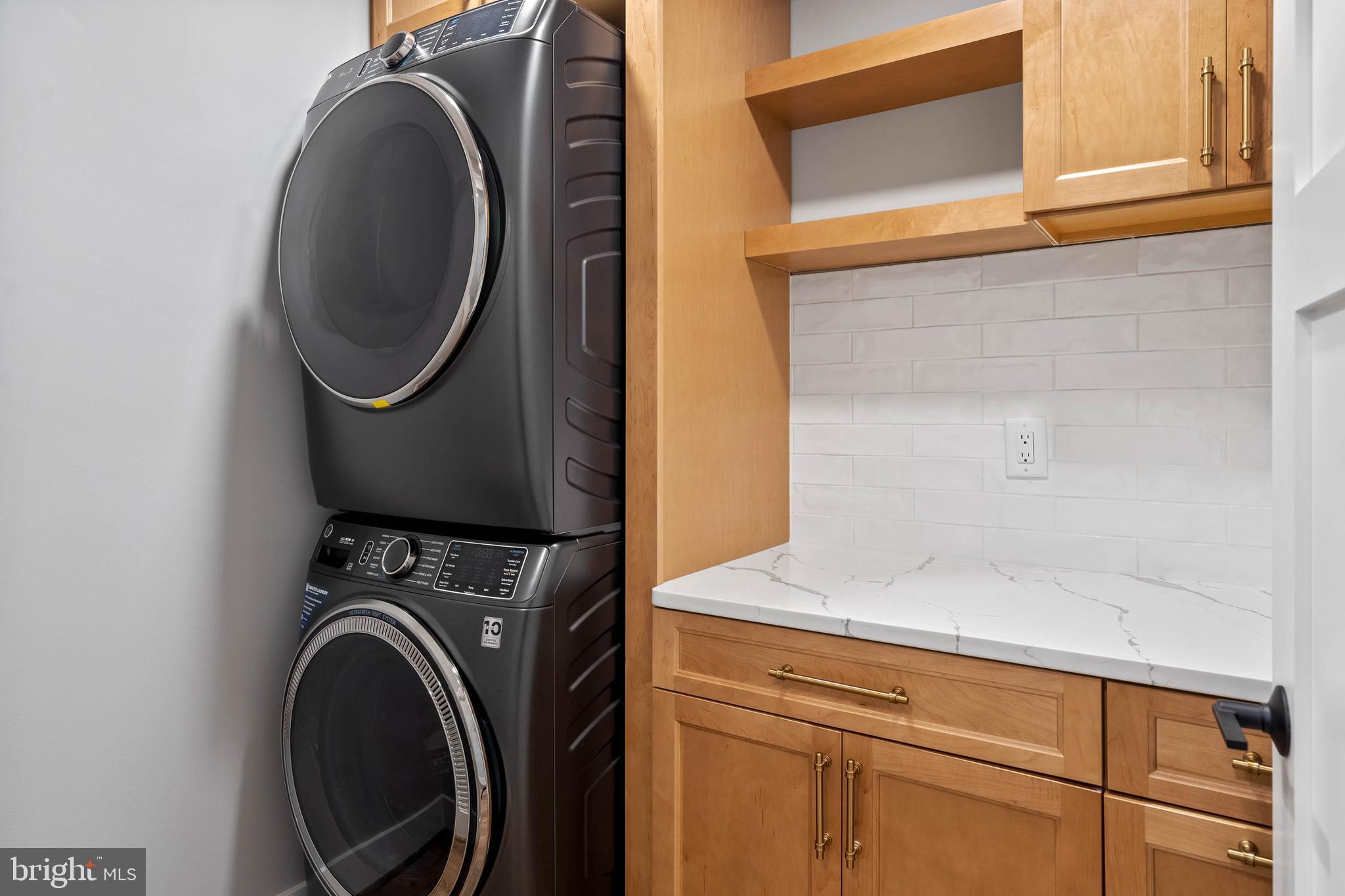 BLUFFS AT SANDY LANDING - Residential