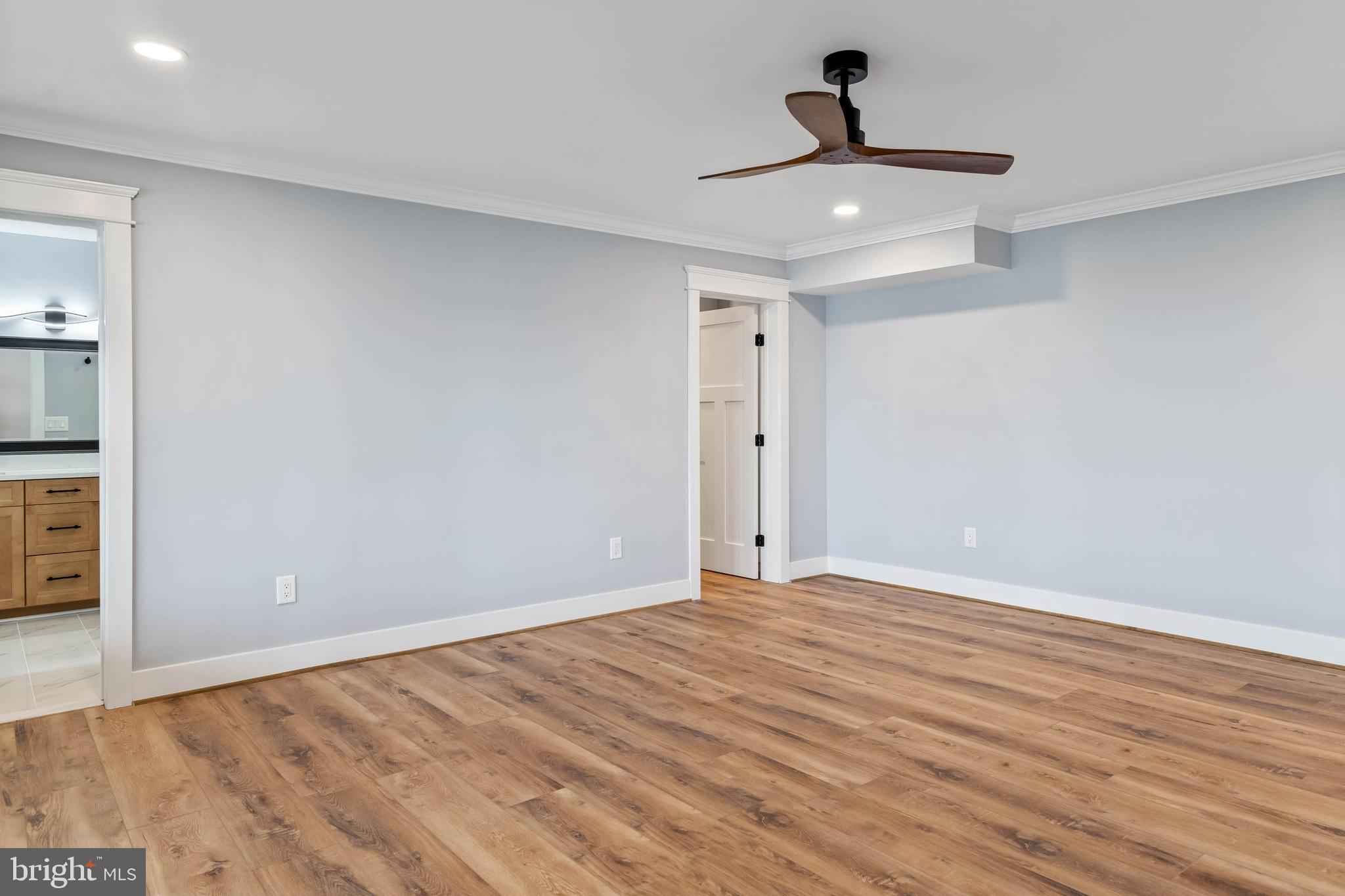 BLUFFS AT SANDY LANDING - Residential